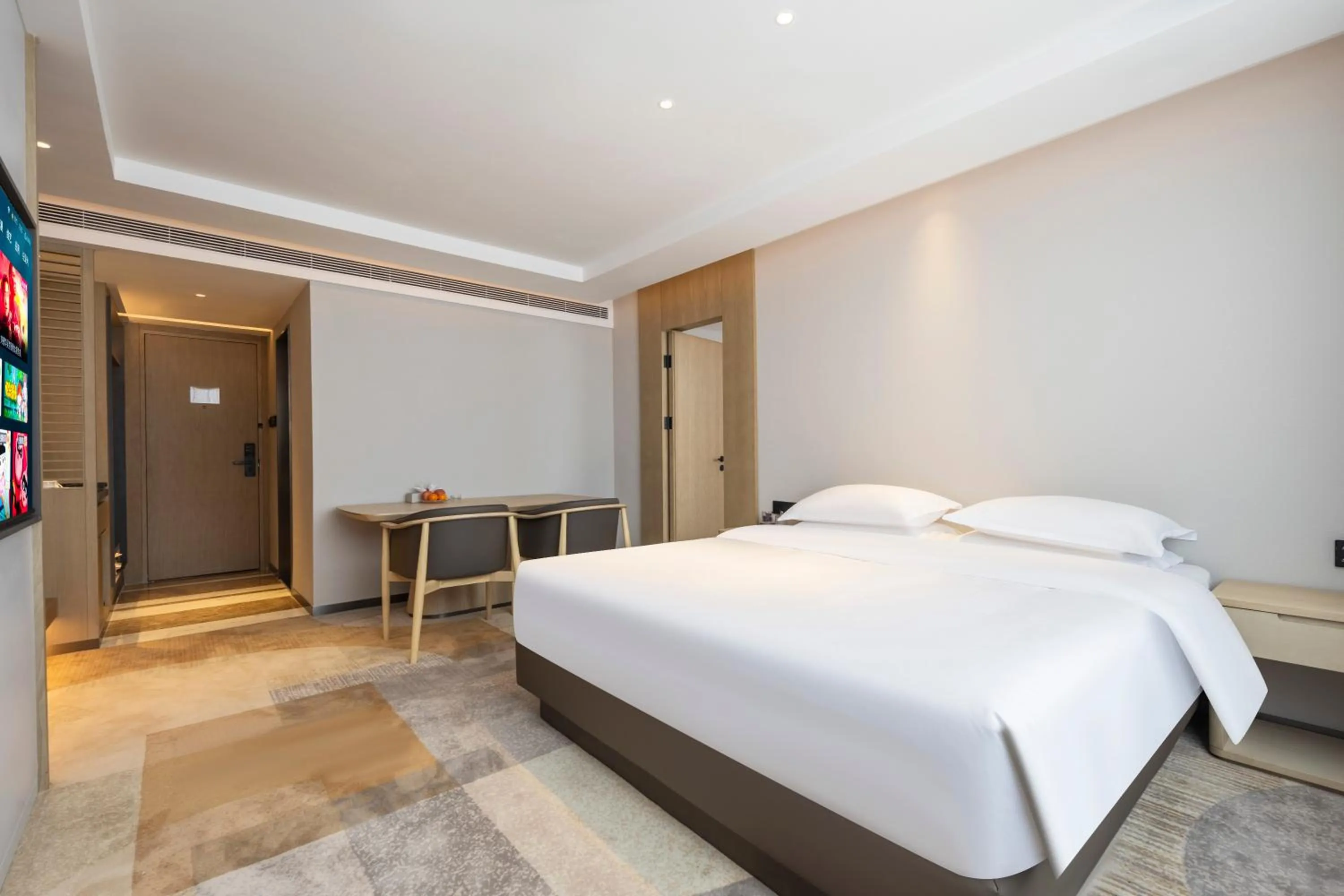 Bed in The Center Hotel Weihai