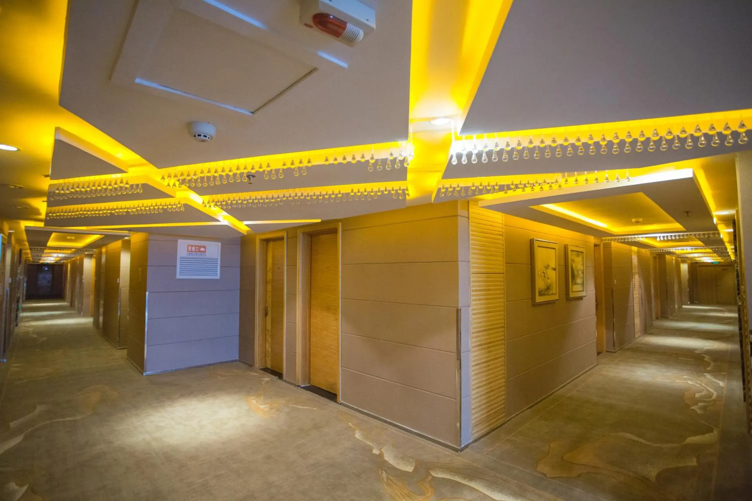 Deluxe Double Room in The Center Hotel Weihai Deluxe Double Room in The Center Hotel Weihai