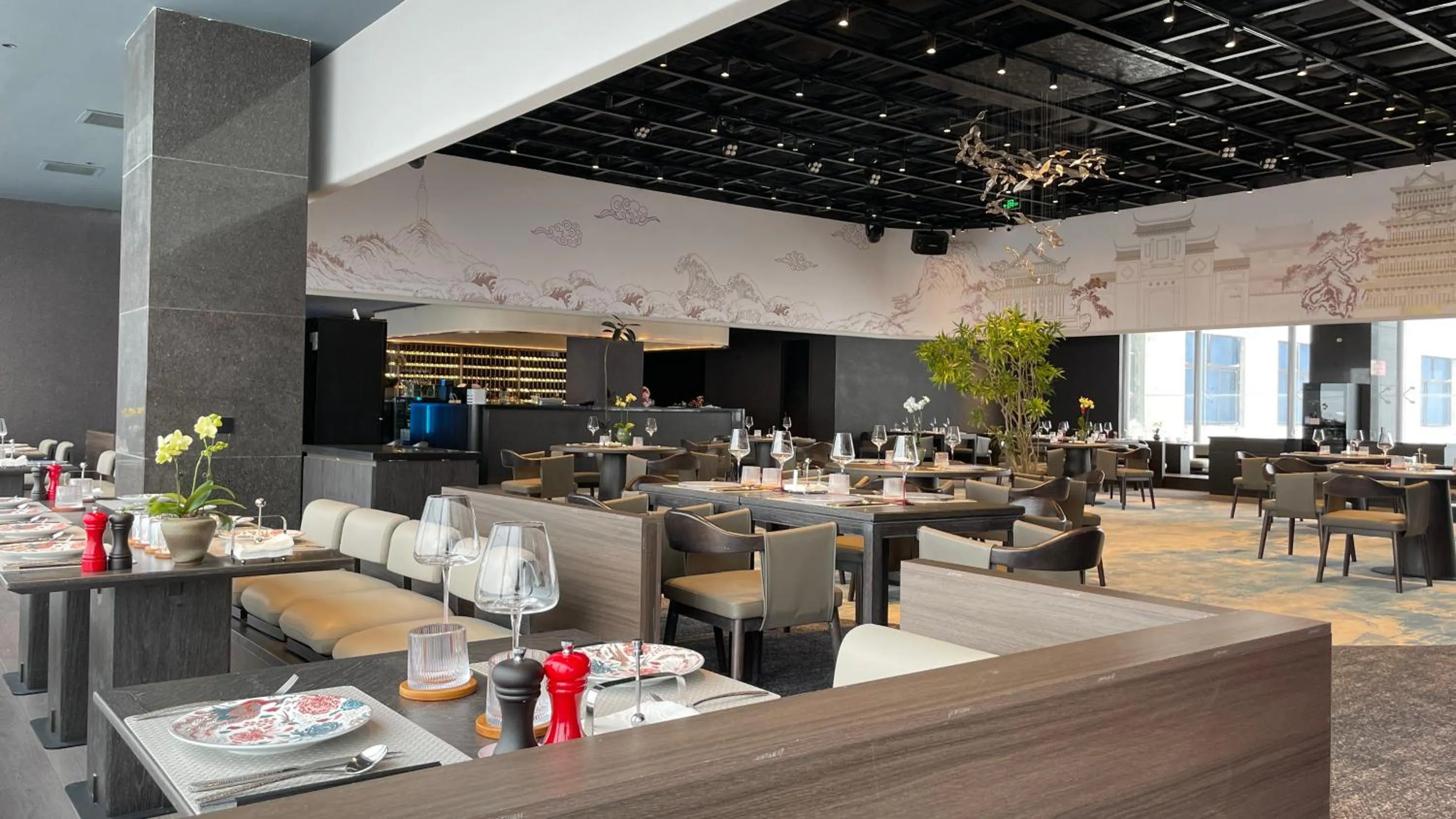 The Center Hotel Weihai