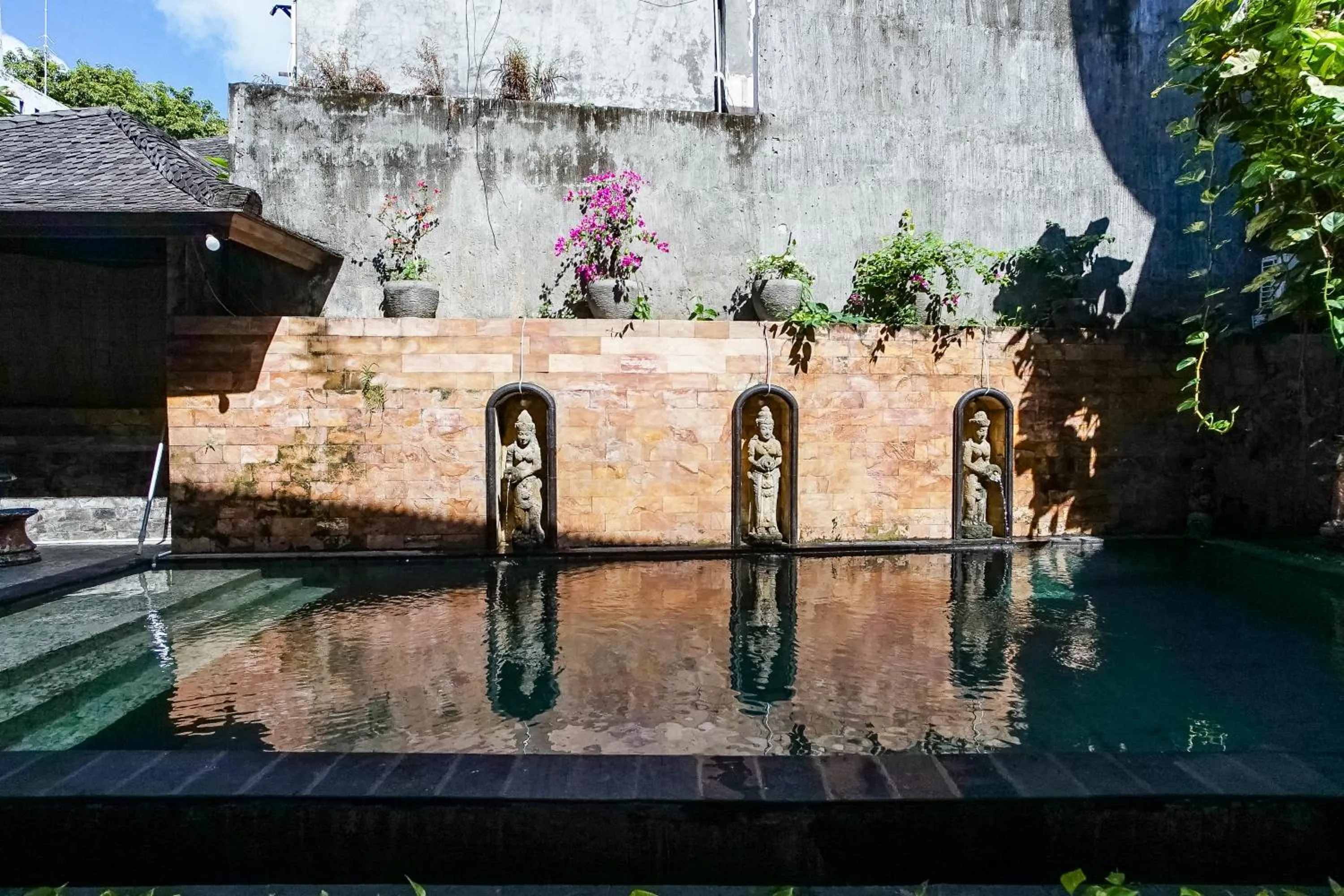 Property building in Taman Ayu Legian Hotel