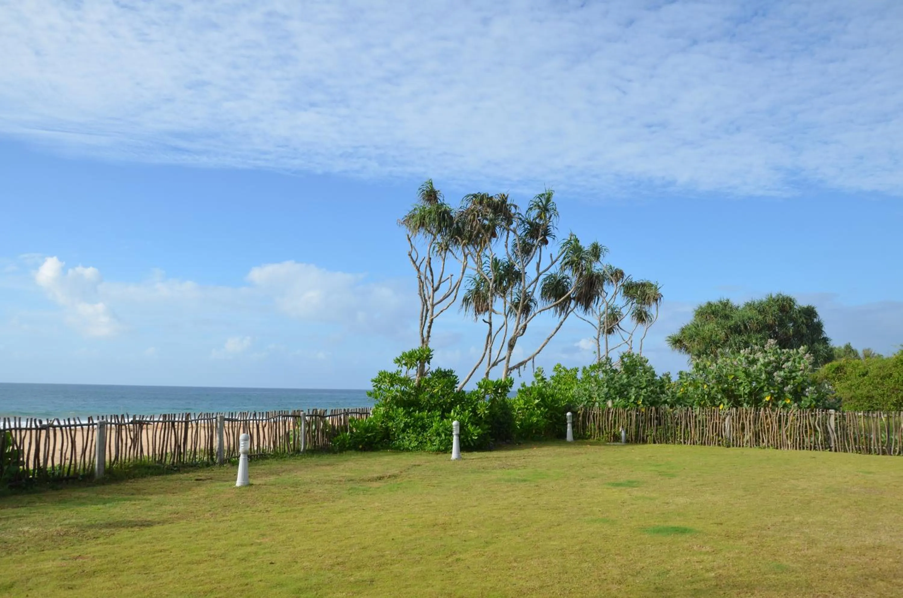 Garden in Bungalow By The Beach