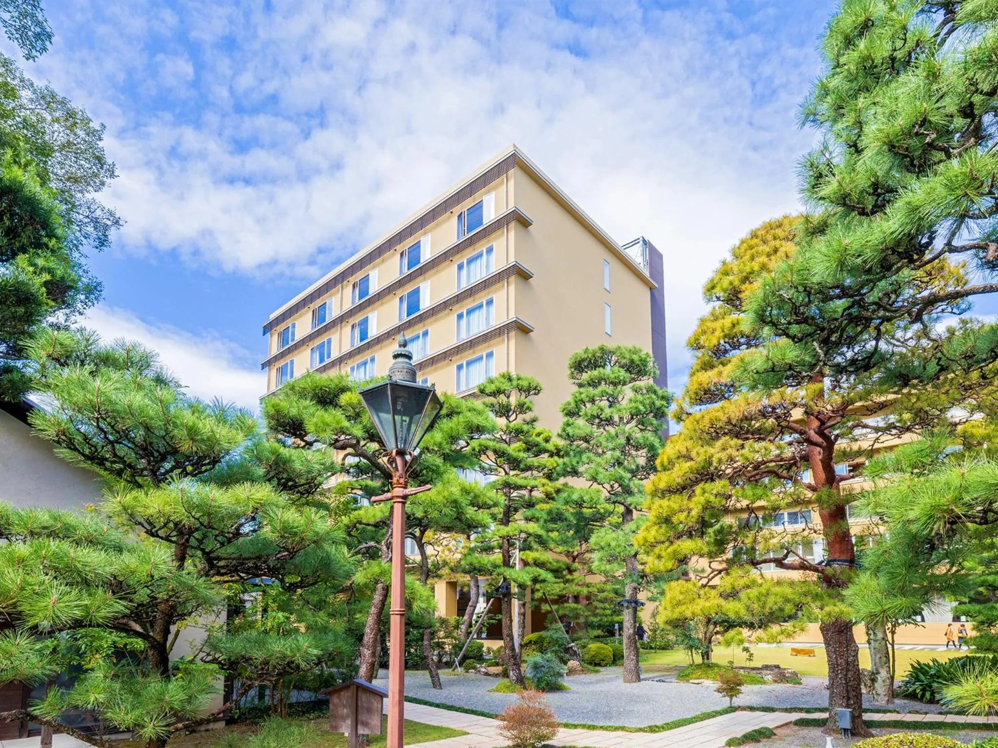 Property building in Sansuien