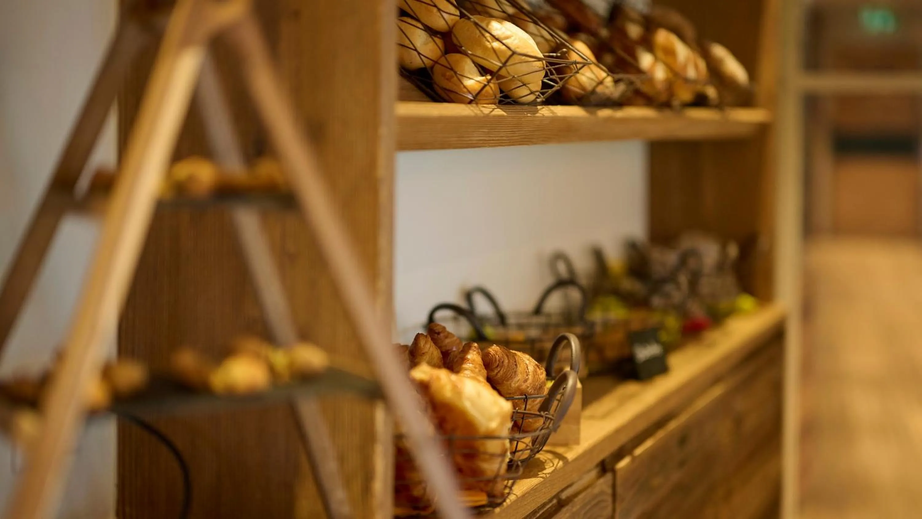 Breakfast in Aspen Alpine Lifestyle Hotel