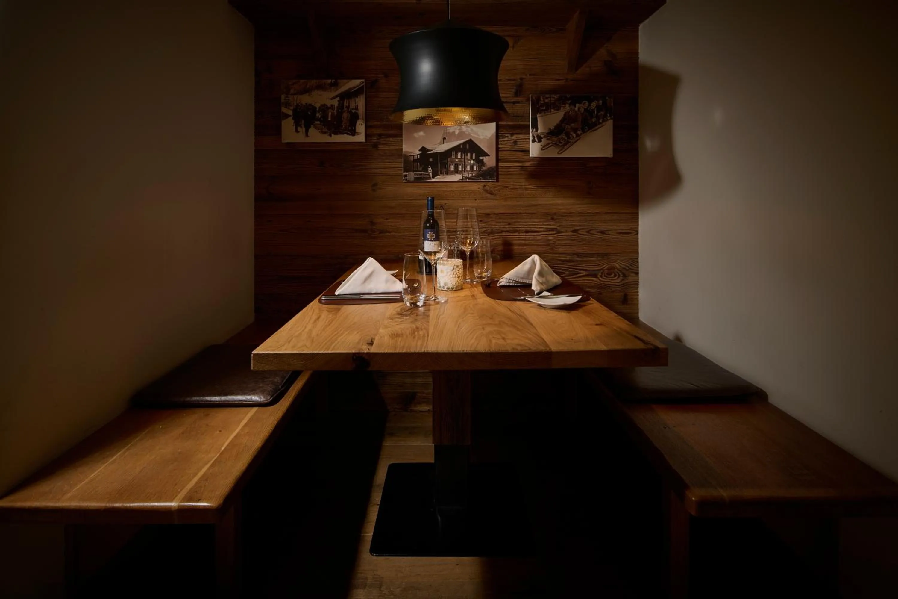 Restaurant/places to eat in Aspen Alpine Lifestyle Hotel