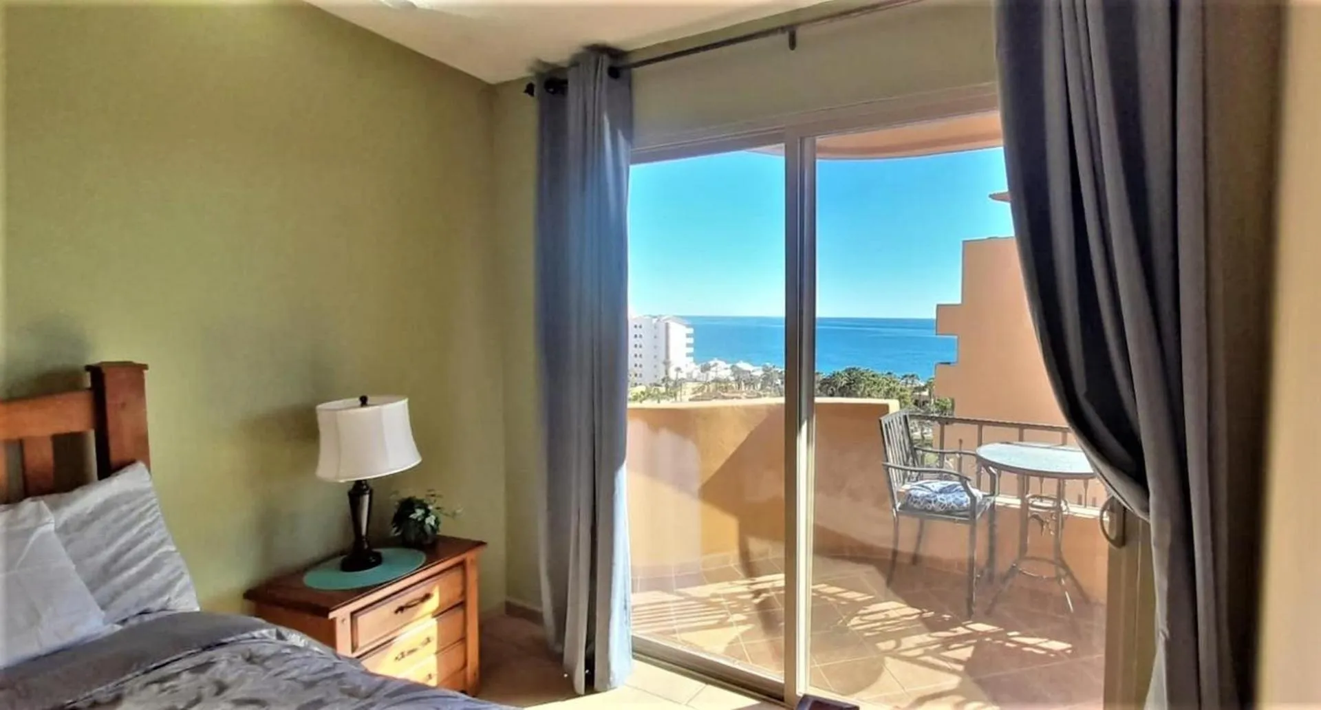 View (from property/room), Bed in Bella Sirena 601-D