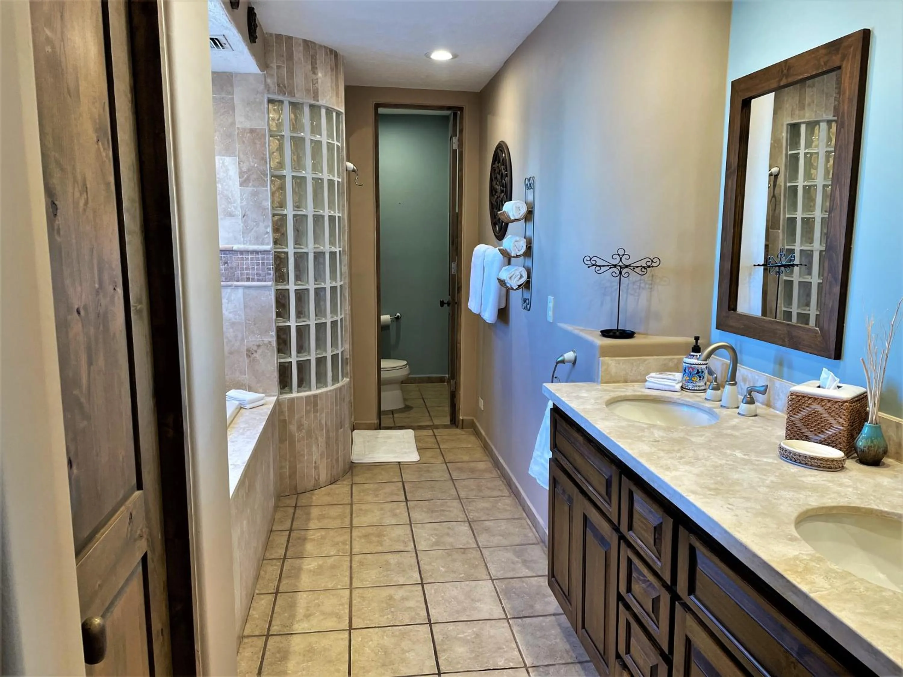 Bathroom in Bella Sirena 601-D