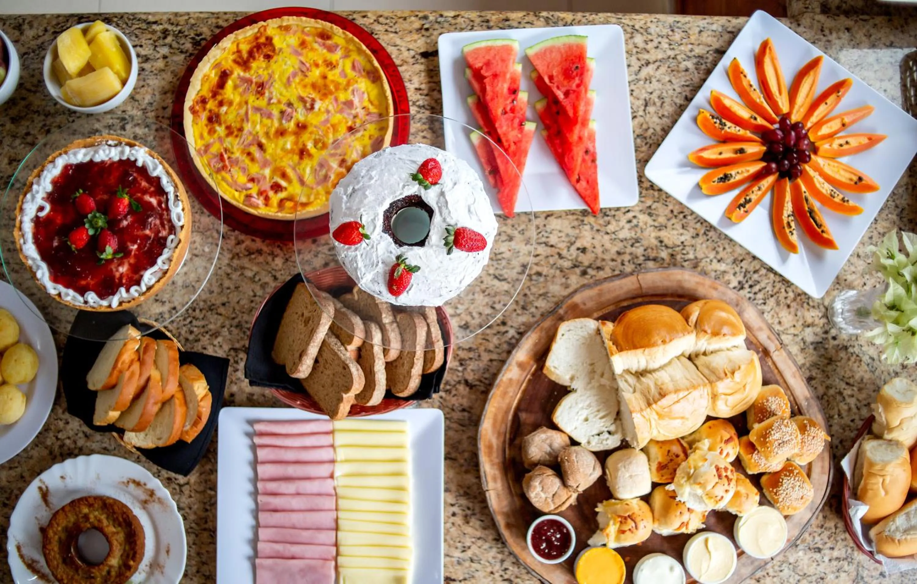 Breakfast in Pousada Flor do Arraial