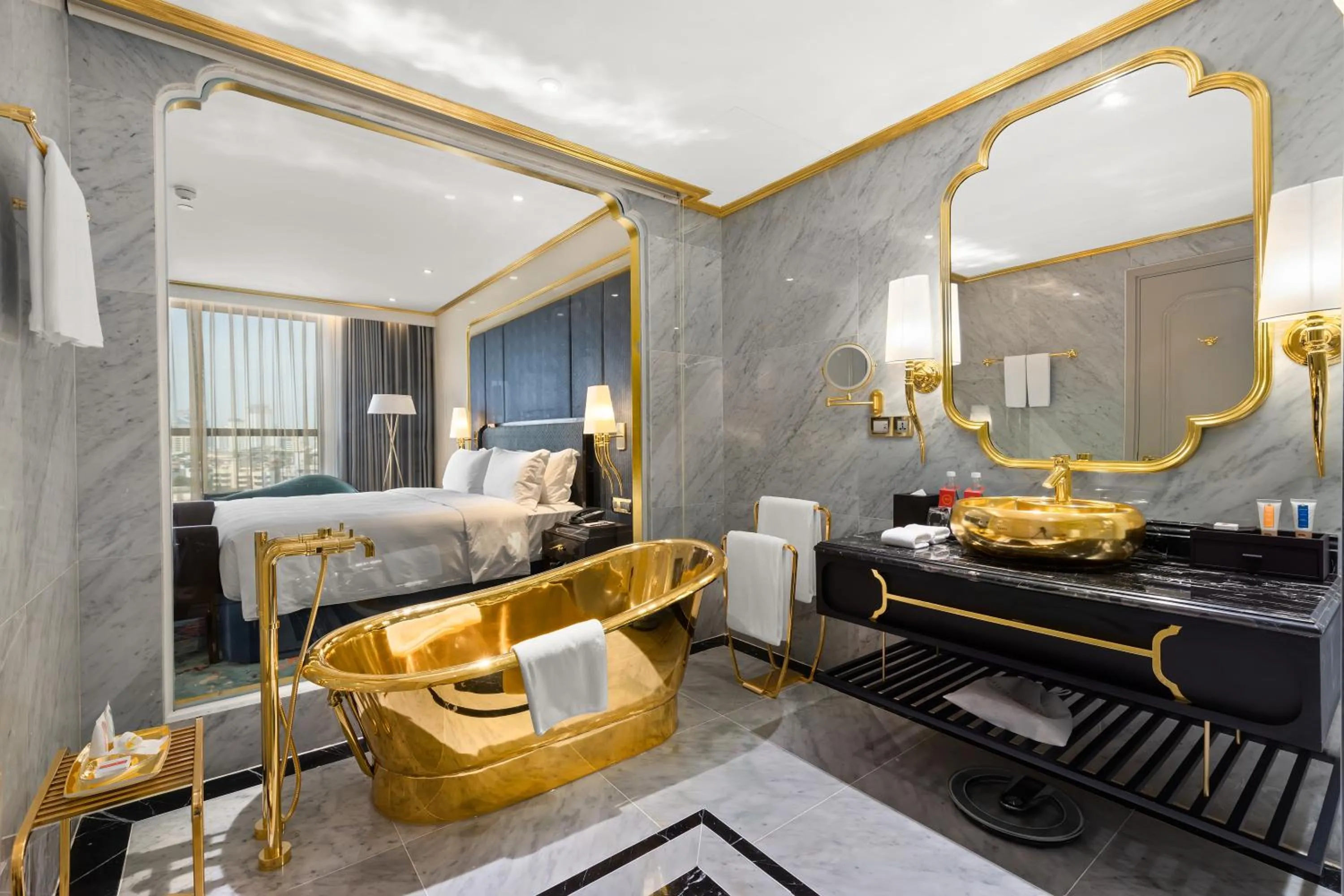 Bathroom, Bed in Dolce by Wyndham Hanoi Golden Lake