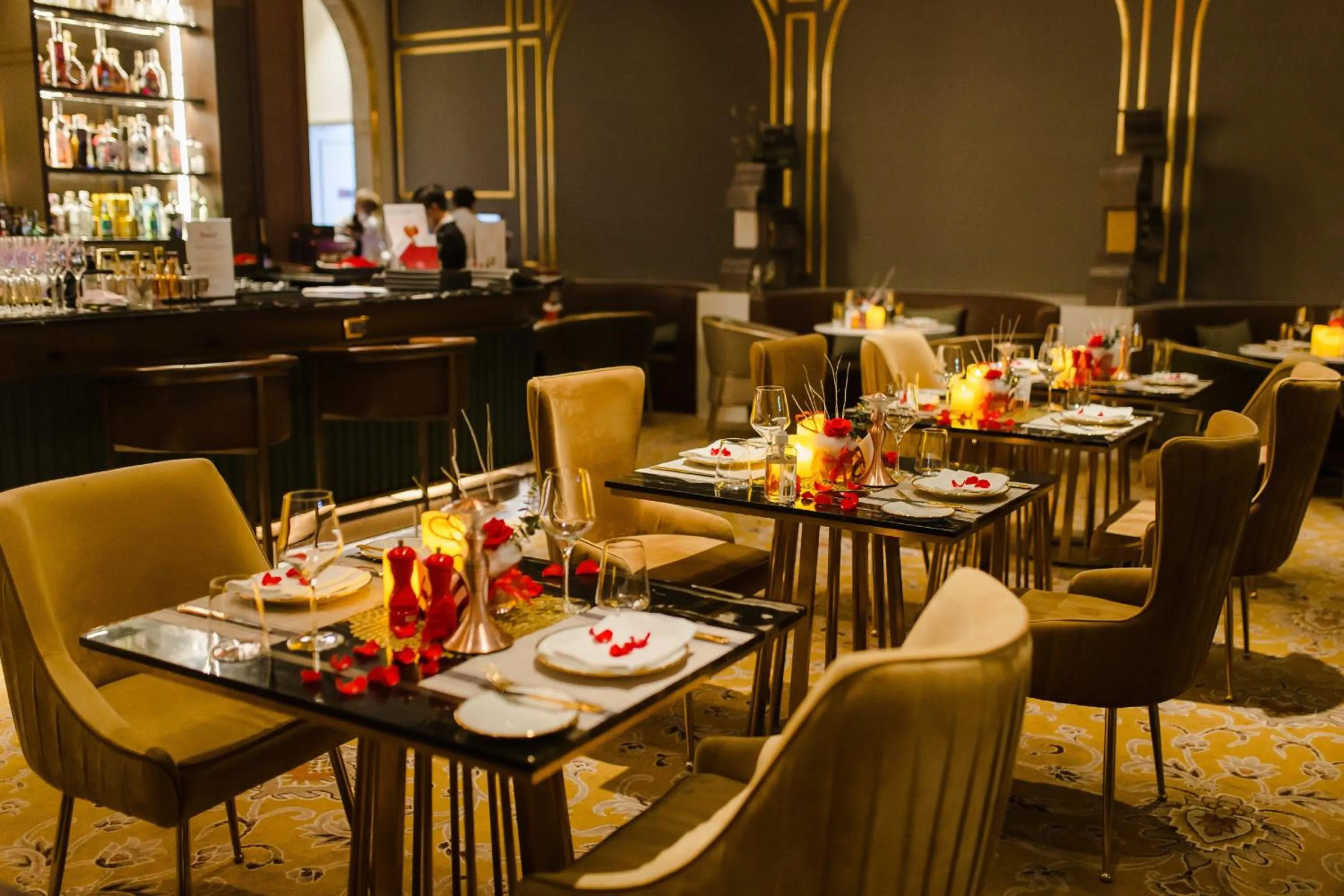 Restaurant/places to eat in Dolce by Wyndham Hanoi Golden Lake