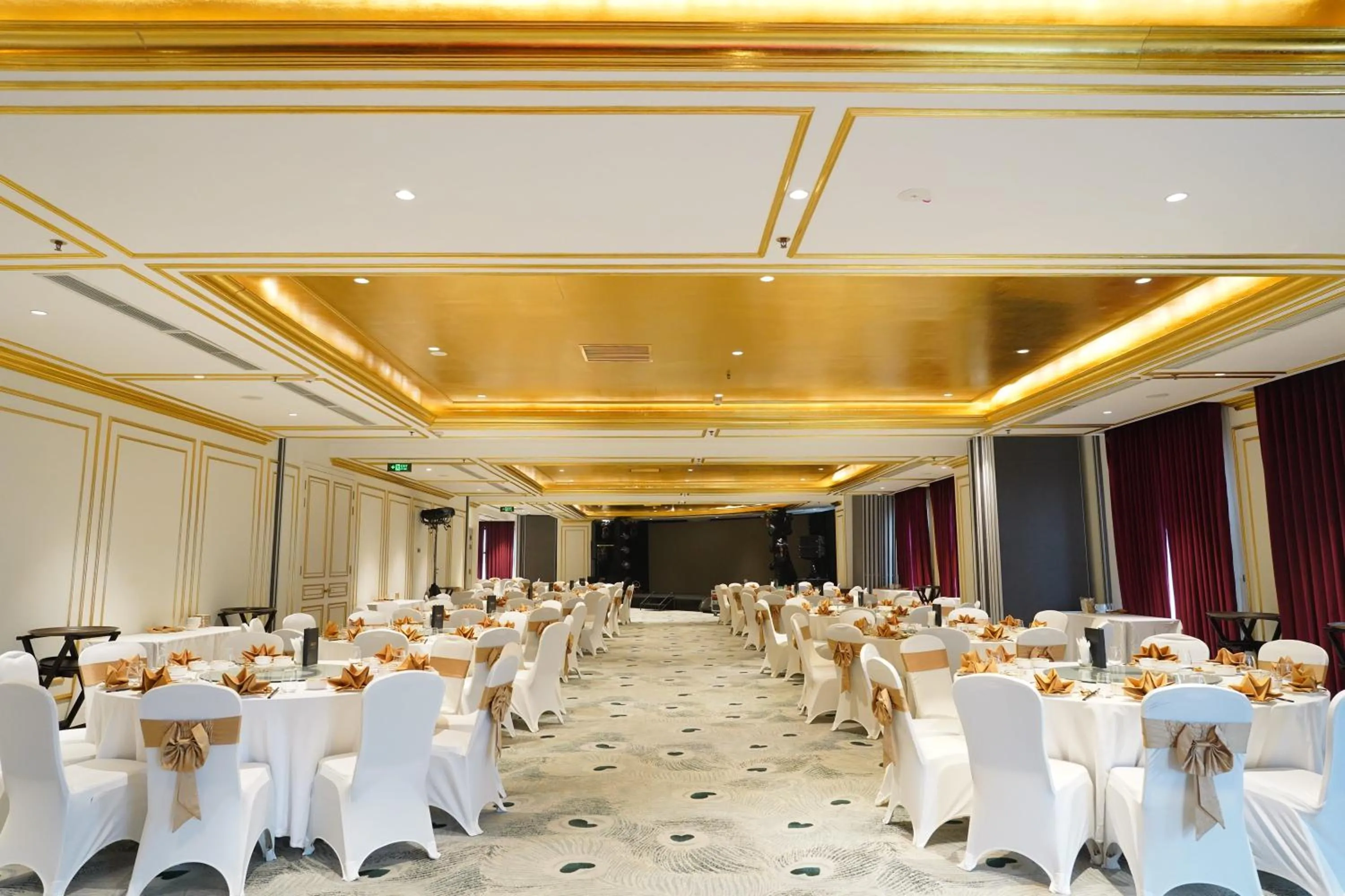 Restaurant/places to eat in Dolce by Wyndham Hanoi Golden Lake