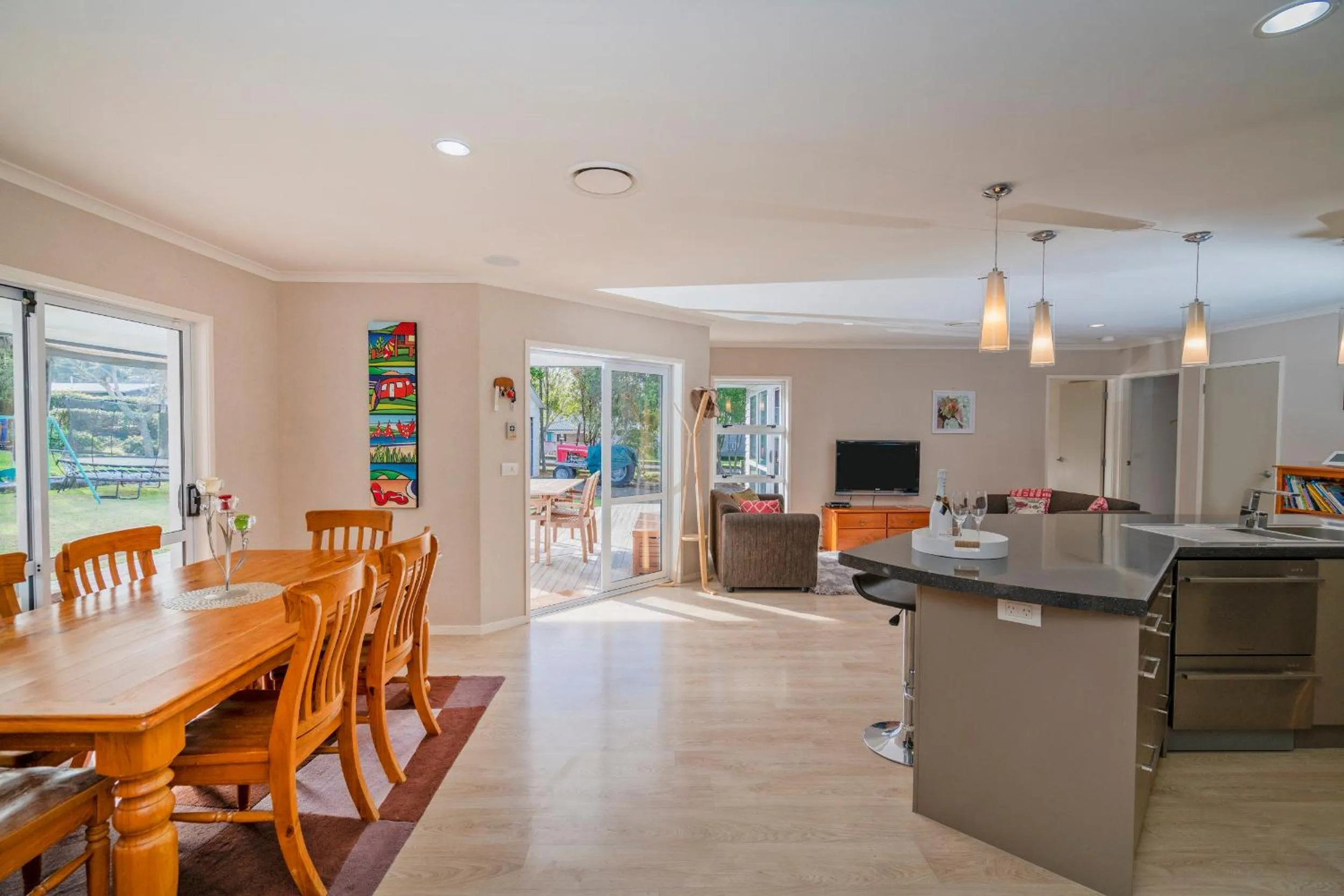 Shower in Hahei Haven - Hahei Holiday Home