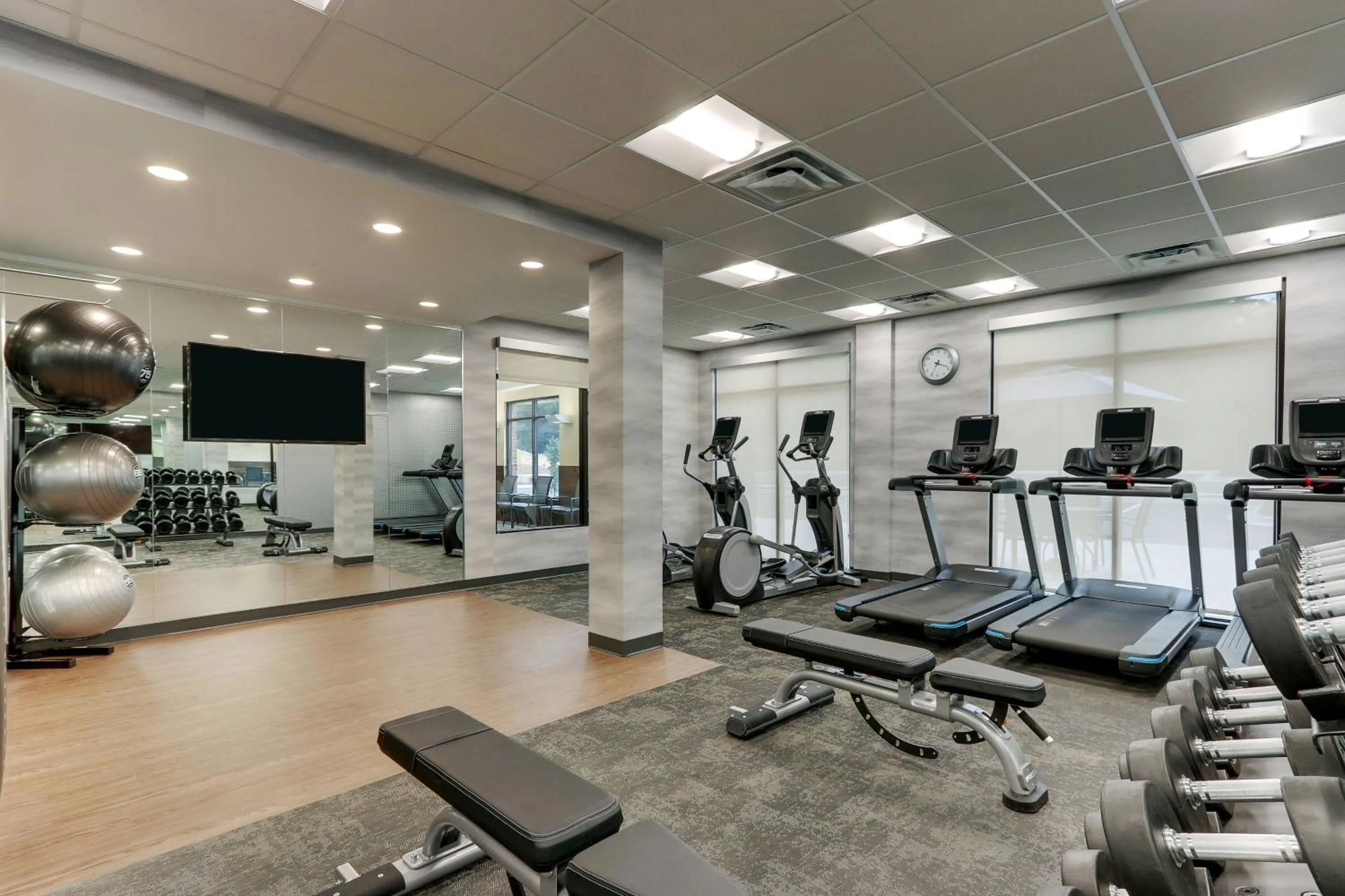 Fitness centre/facilities in Fairfield Inn & Suites by Marriott Asheville Weaverville