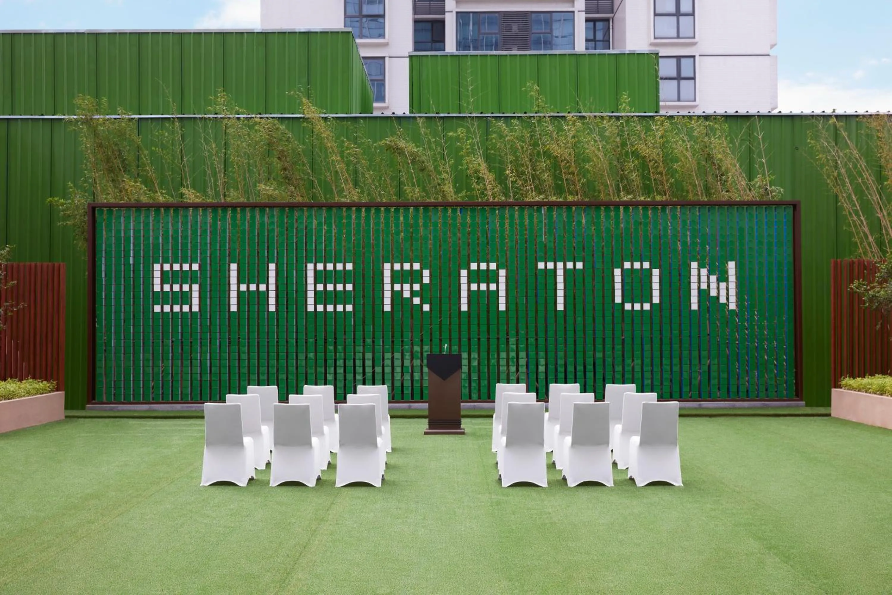 Property building in Sheraton Guangzhou Panyu