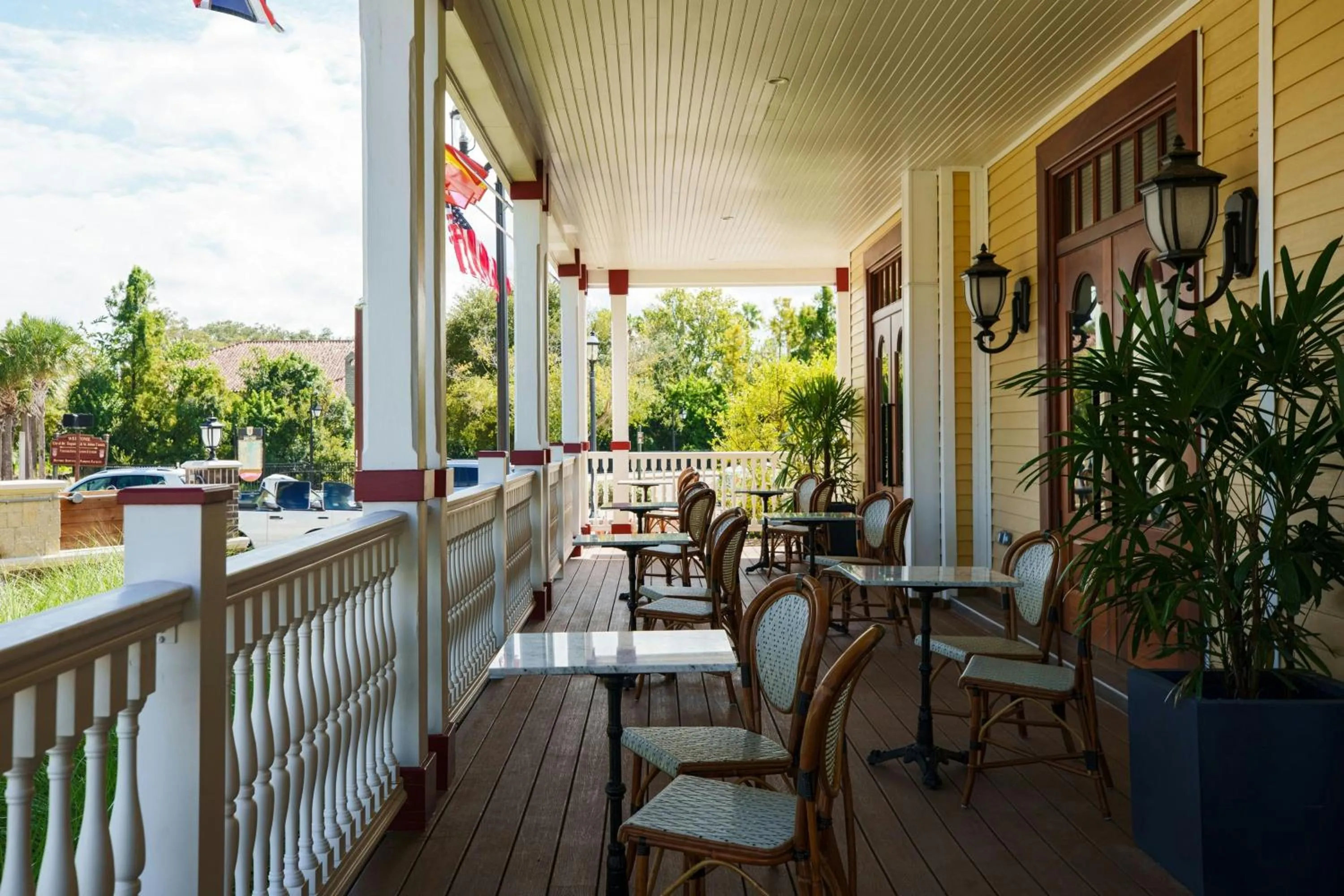 Restaurant/places to eat in Renaissance St. Augustine Historic Downtown Hotel