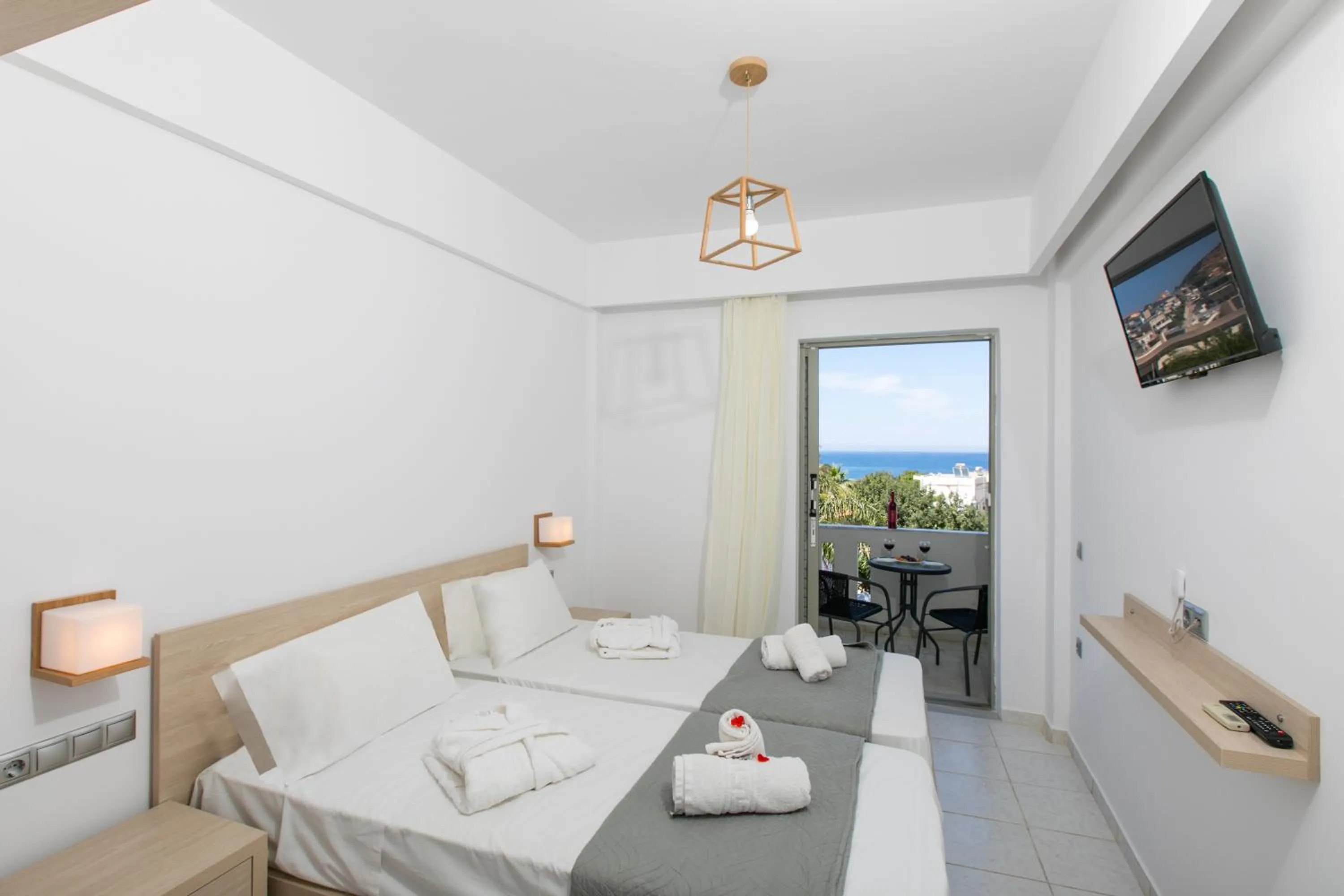 View (from property/room), Bed in Resol Hotel