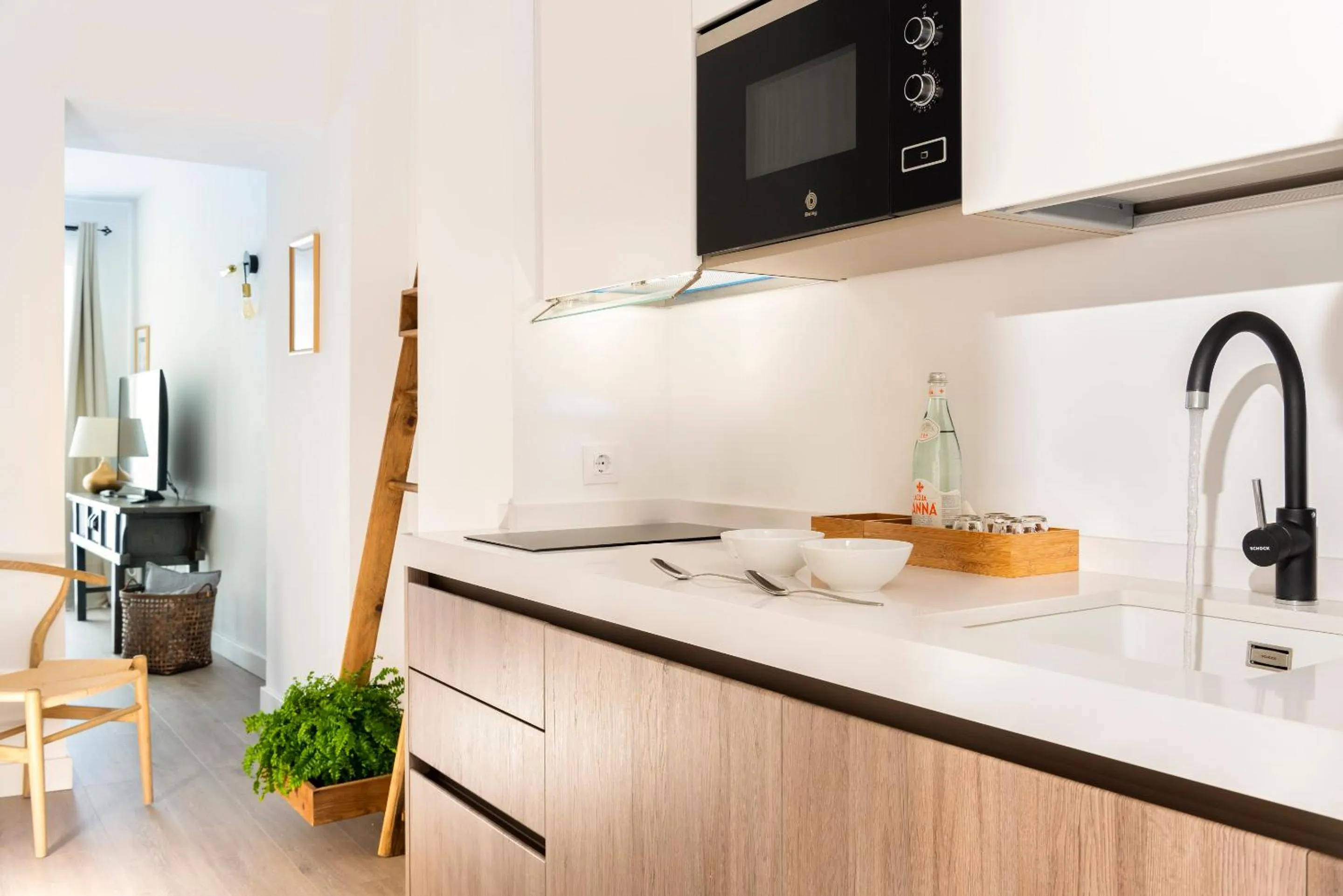 Coffee/tea facilities in Casa Triana 1888 Suites by Época