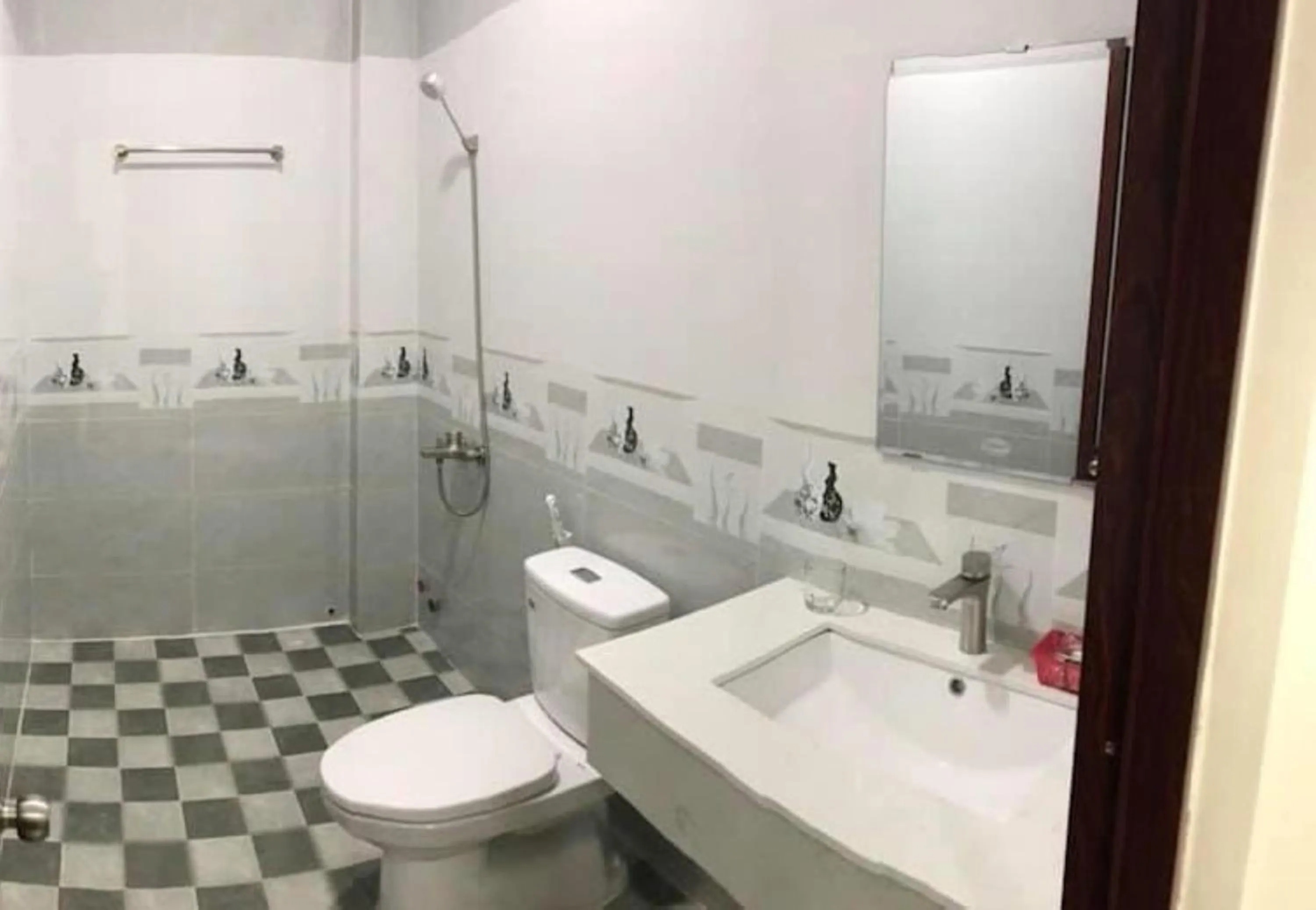 Bathroom in Dung Khanh Motel
