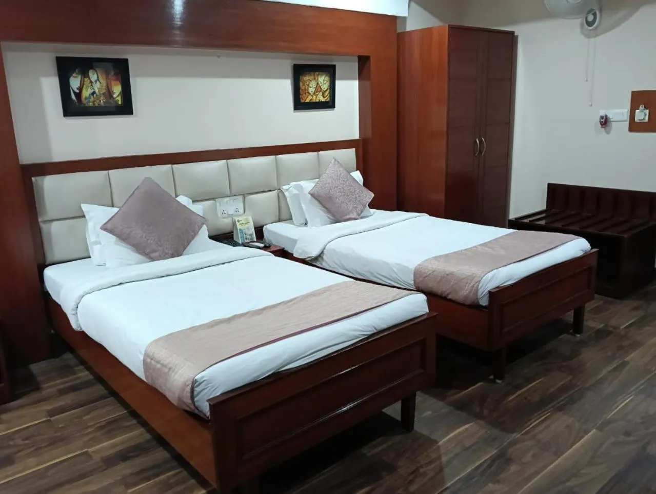 Bed in Hotel Sujata