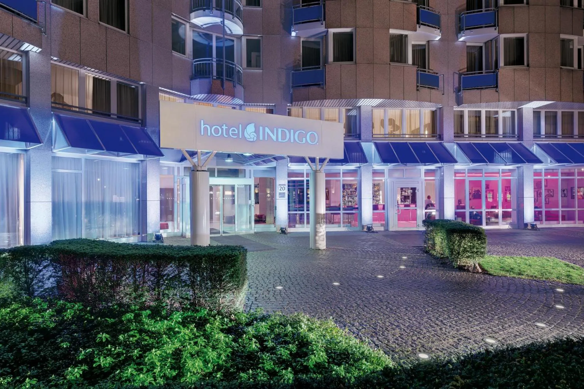 Property building in Hotel Indigo - Dusseldorf - Victoriaplatz by IHG