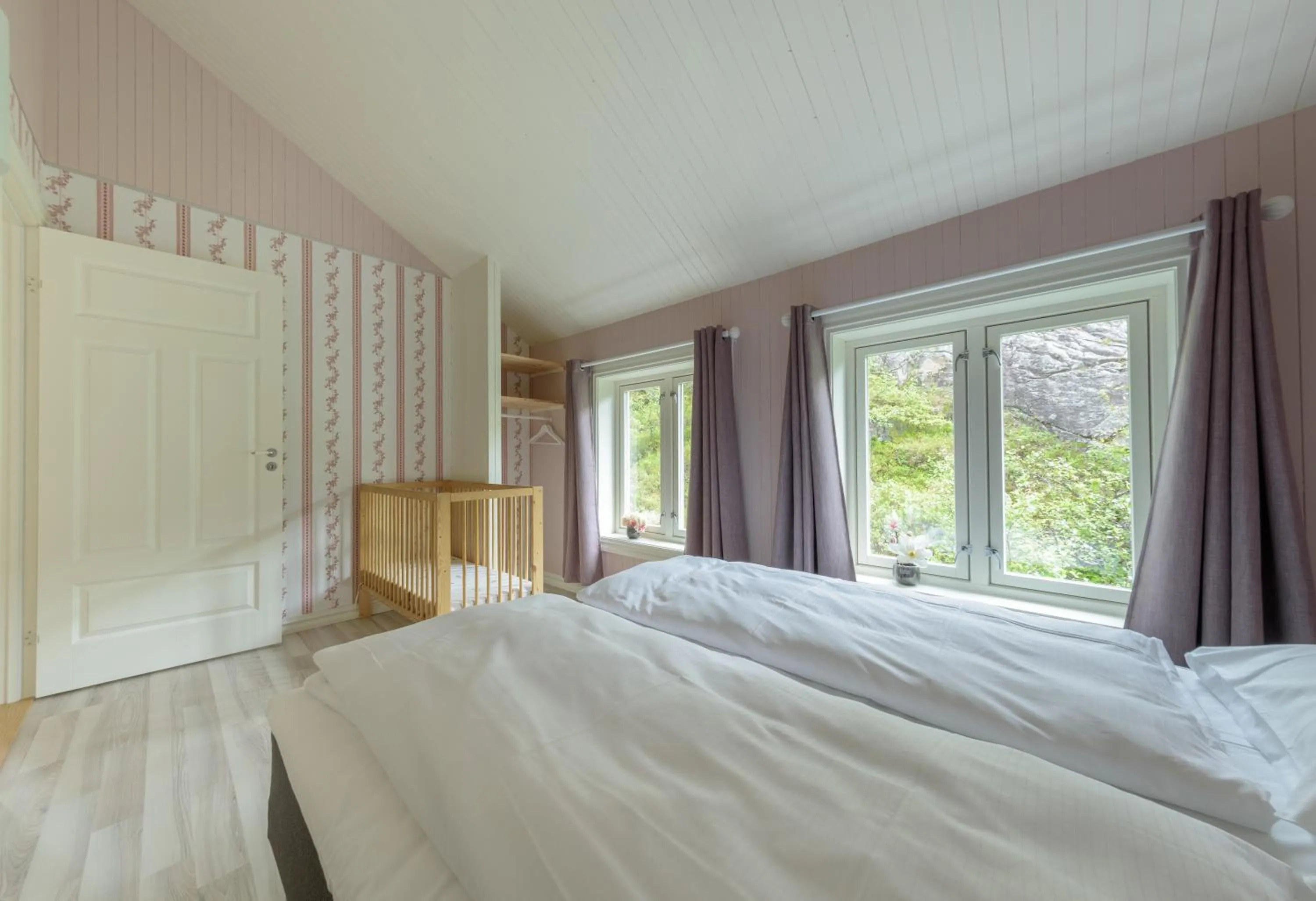 Bedroom, Bed in Kabelvåg Feriehus & Camping