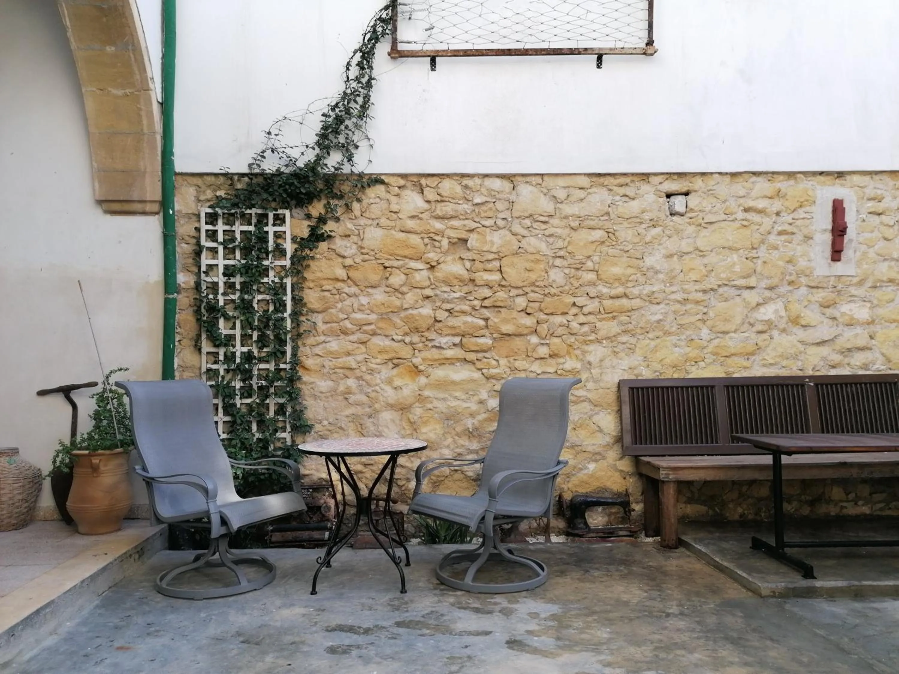 Patio in Le Mat Hostel