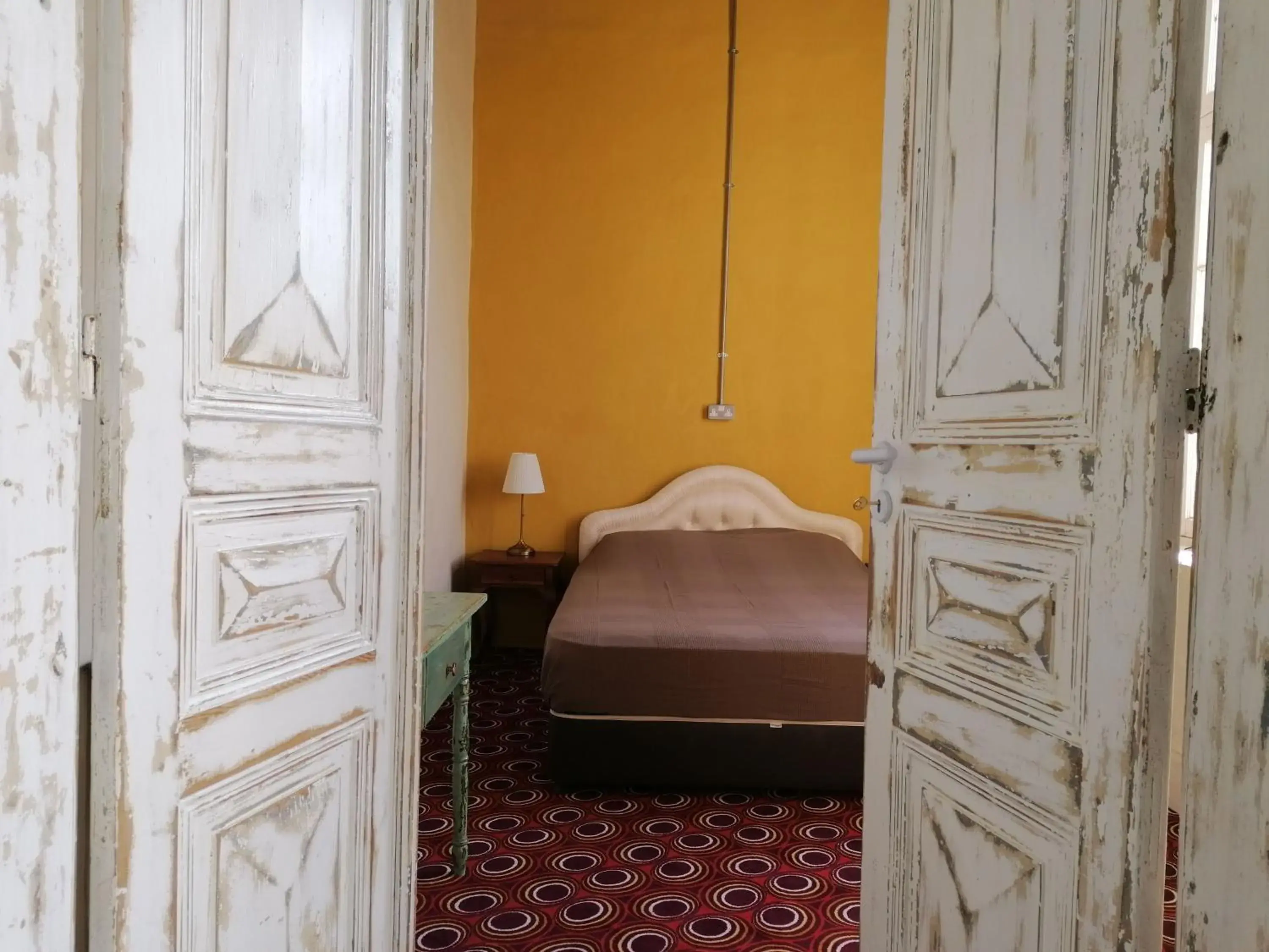 Double Room with Shared Bathroom in Le Mat Hostel Double Room with Shared Bathroom in Le Mat Hostel