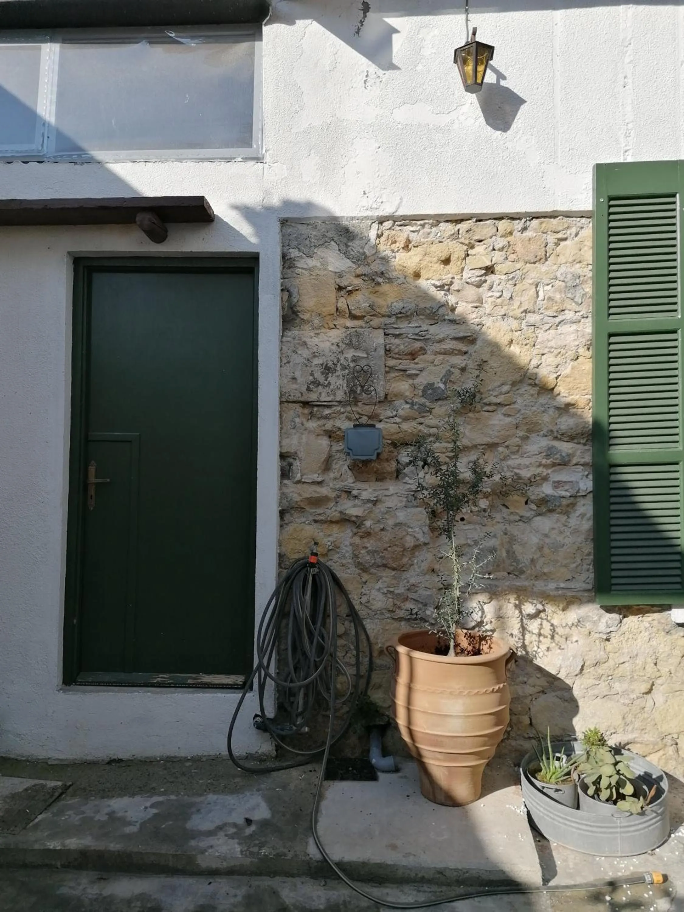 Patio in Le Mat Hostel