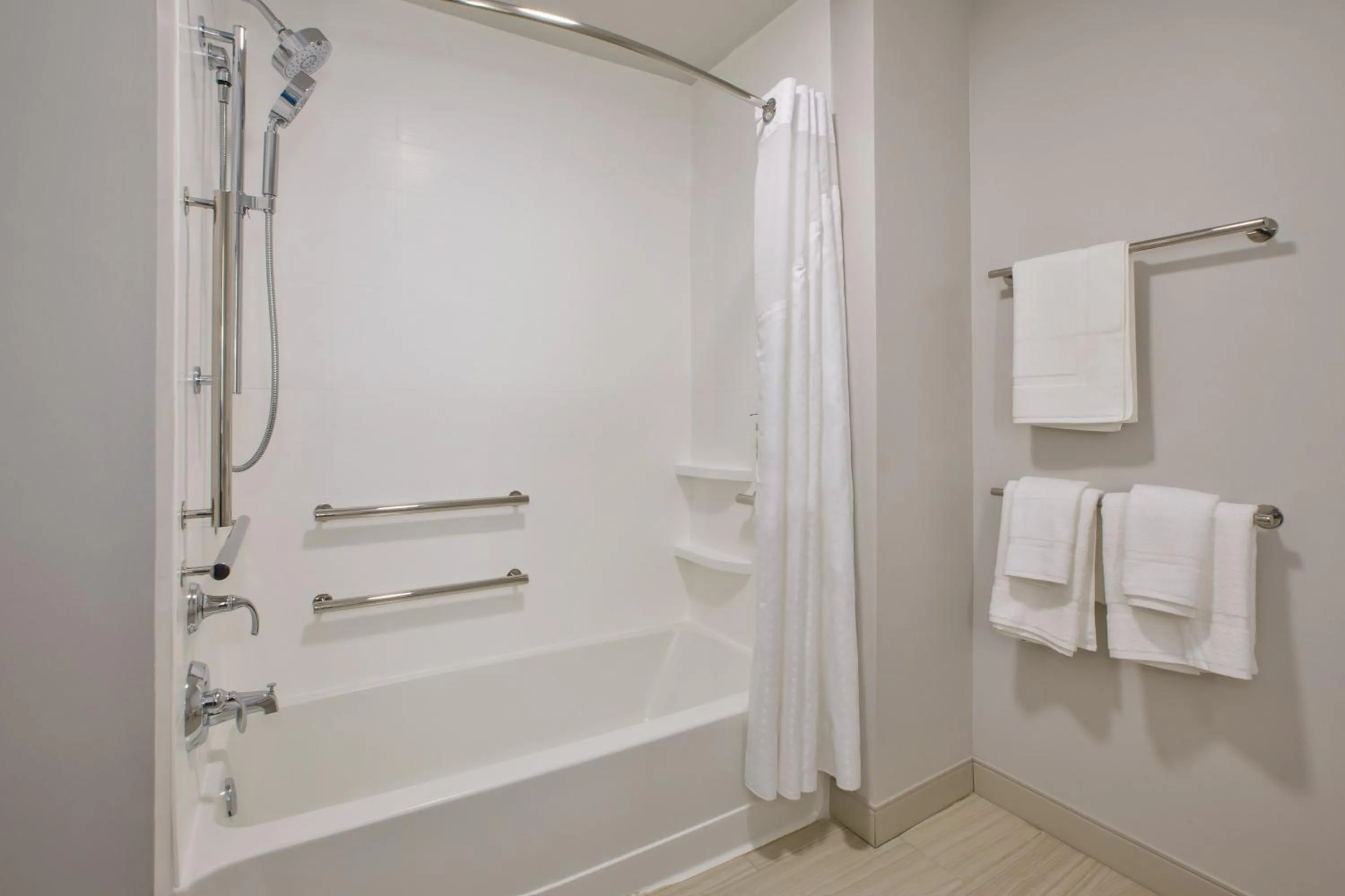 Bathroom in Holiday Inn Express & Suites Wooster by IHG
