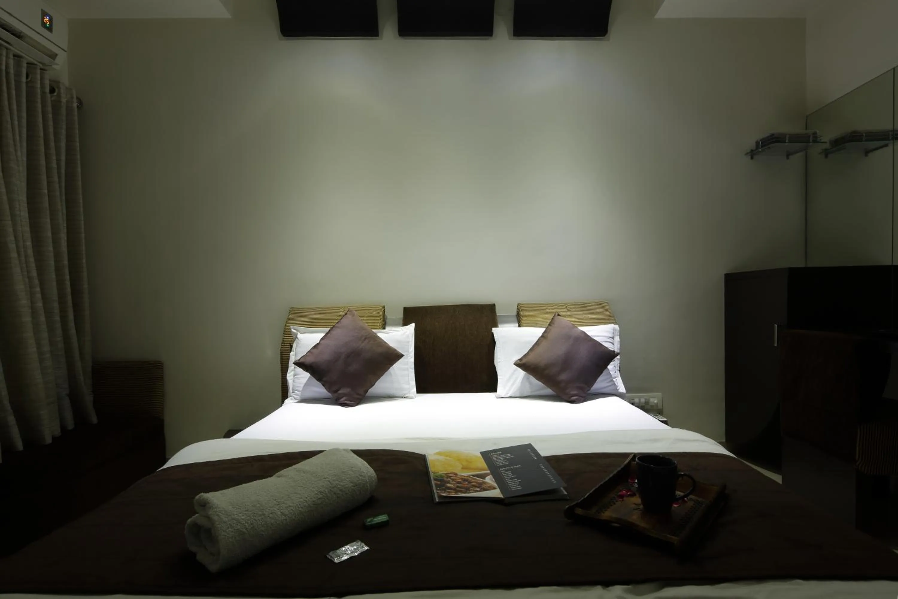 Photo of the whole room, Bed in Hotel Volga