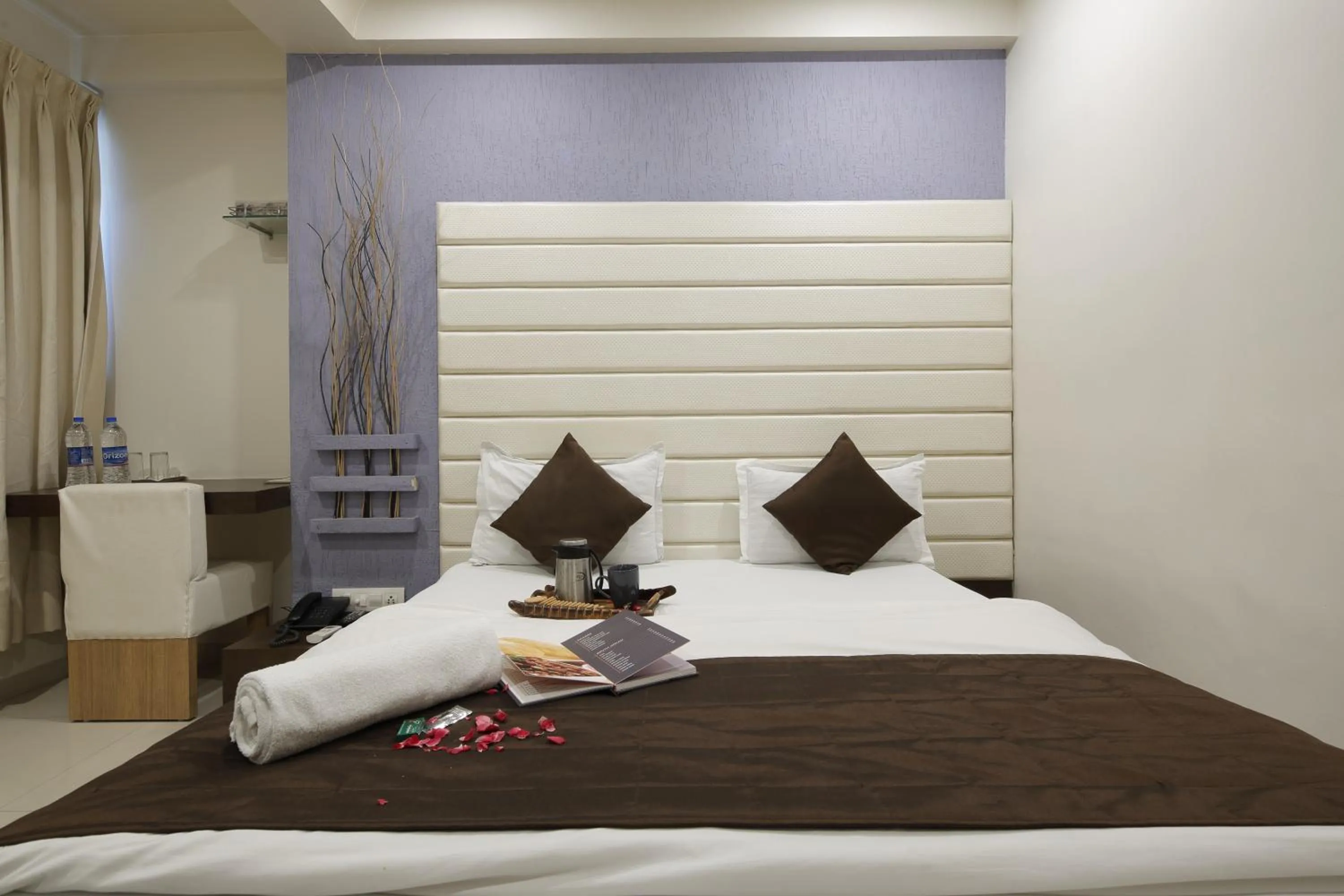 Photo of the whole room, Bed in Hotel Volga