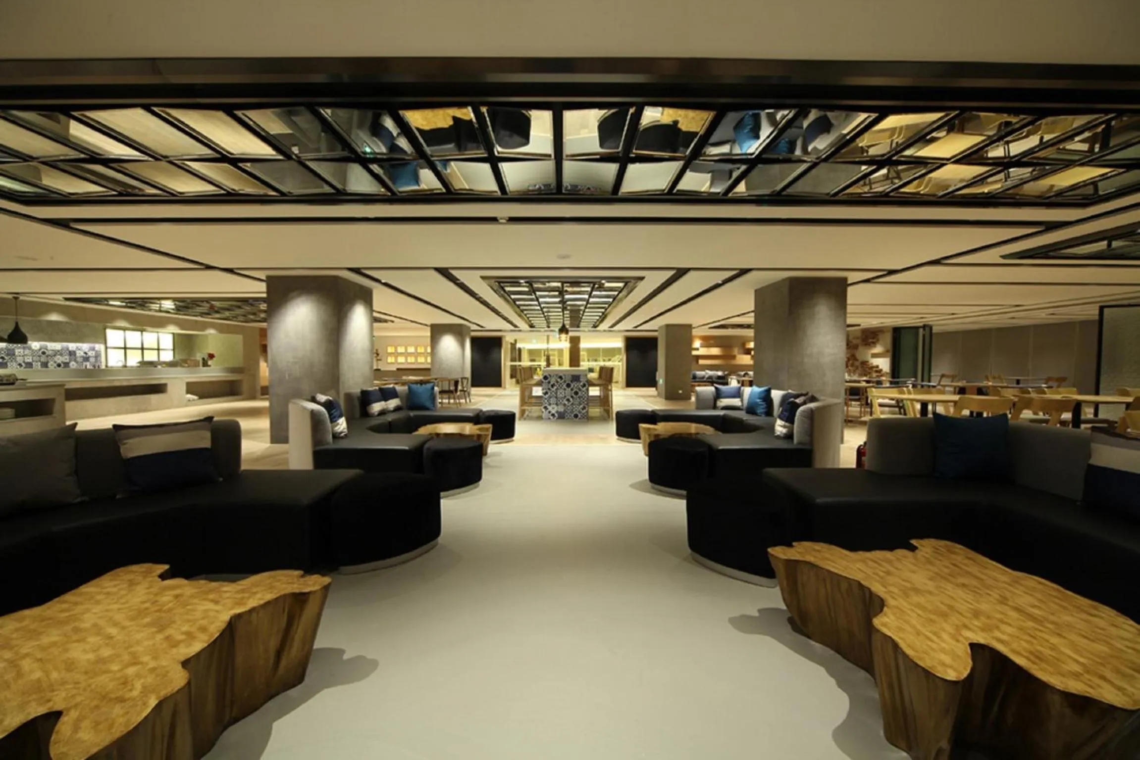 Restaurant/places to eat in Beijing Qianyuan Hotel