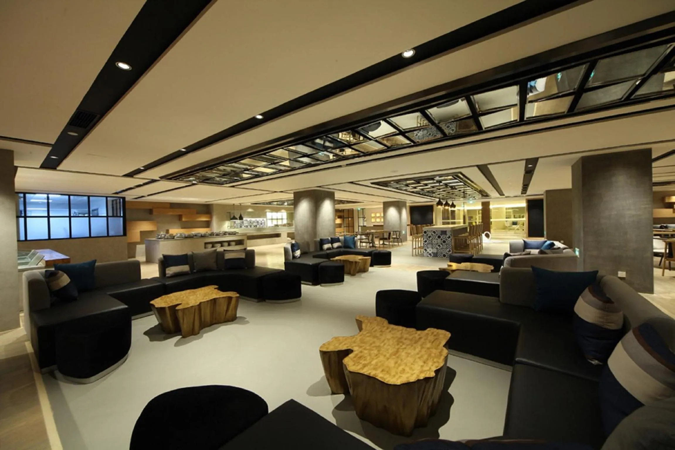 Restaurant/places to eat in Beijing Qianyuan Hotel