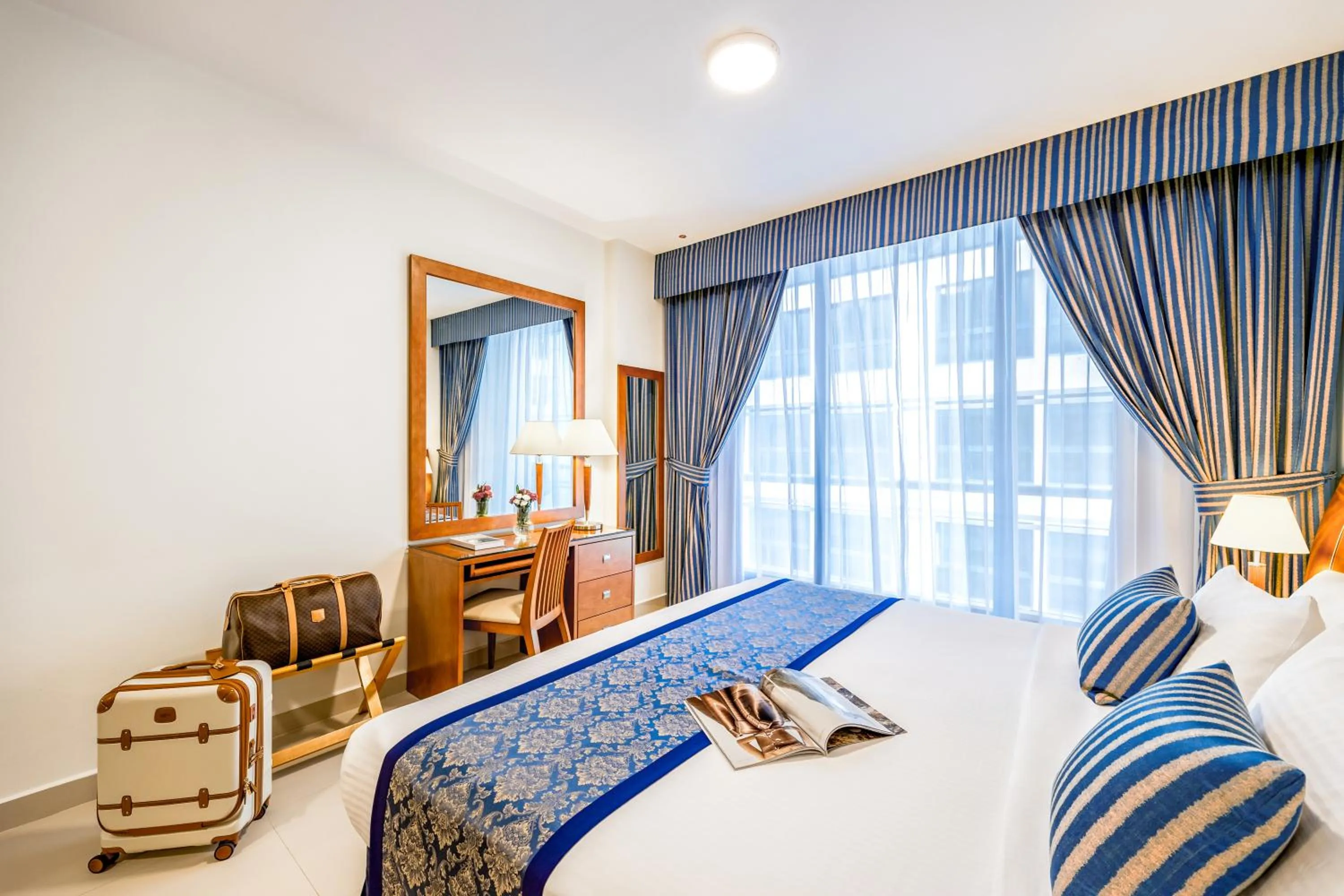 Bed in Golden Sands Hotel Apartments