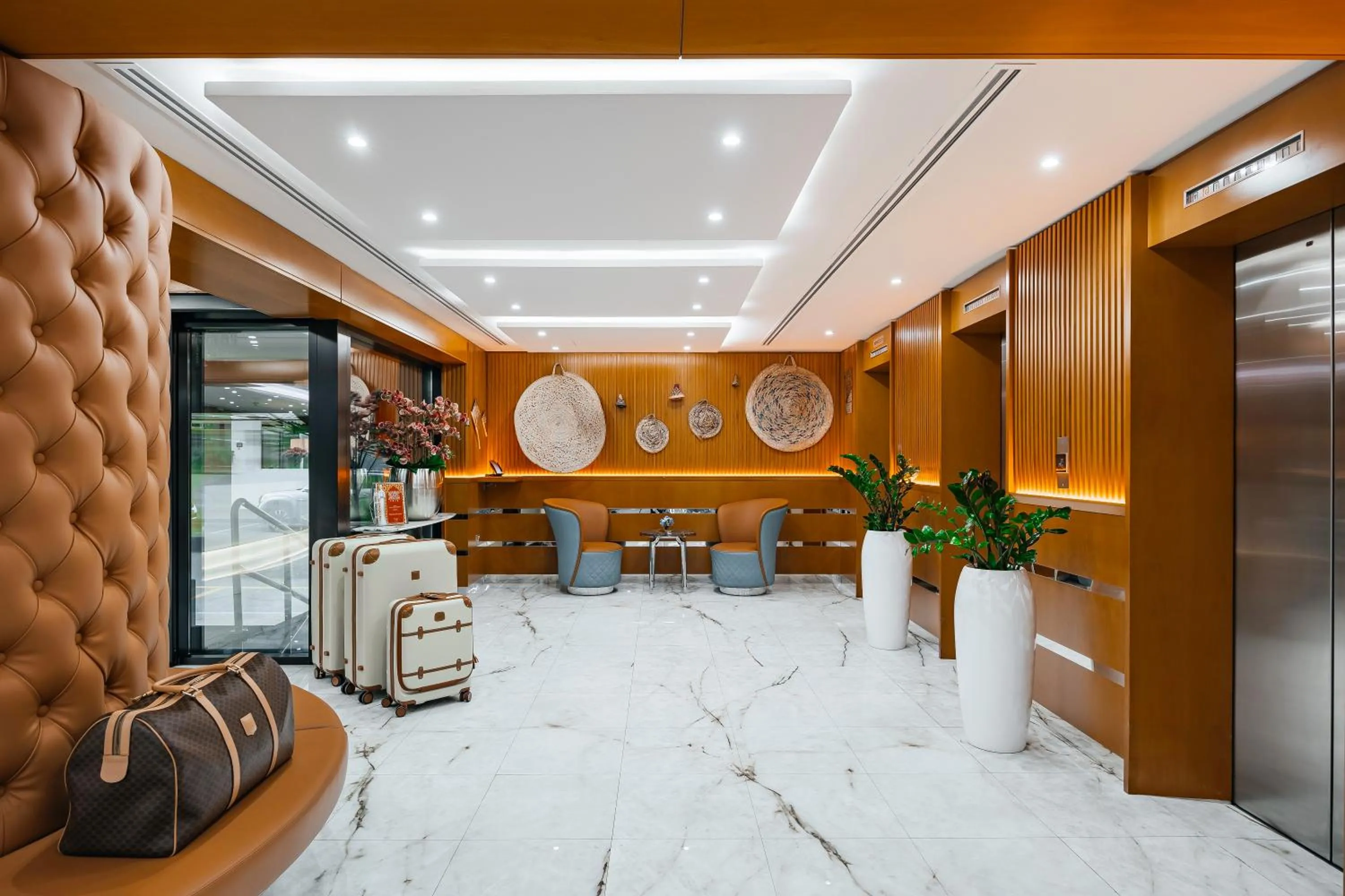 Lobby or reception in Golden Sands Hotel Apartments