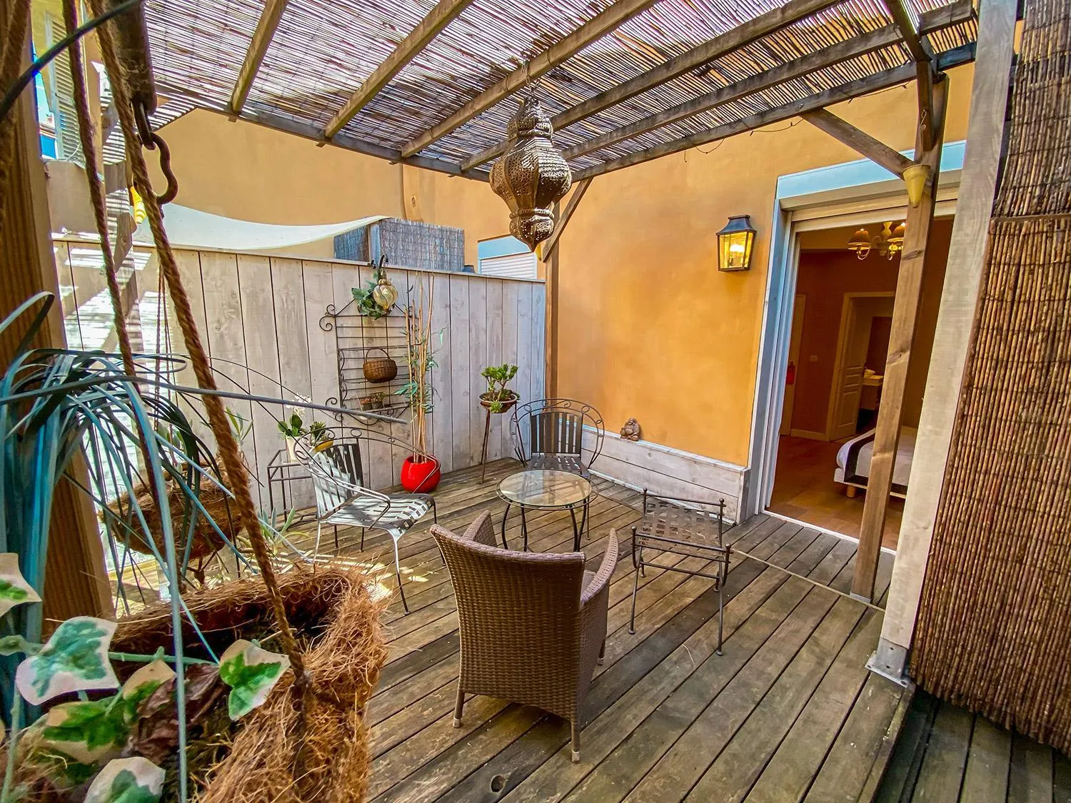 Patio in Hotel Relais Du Postillon