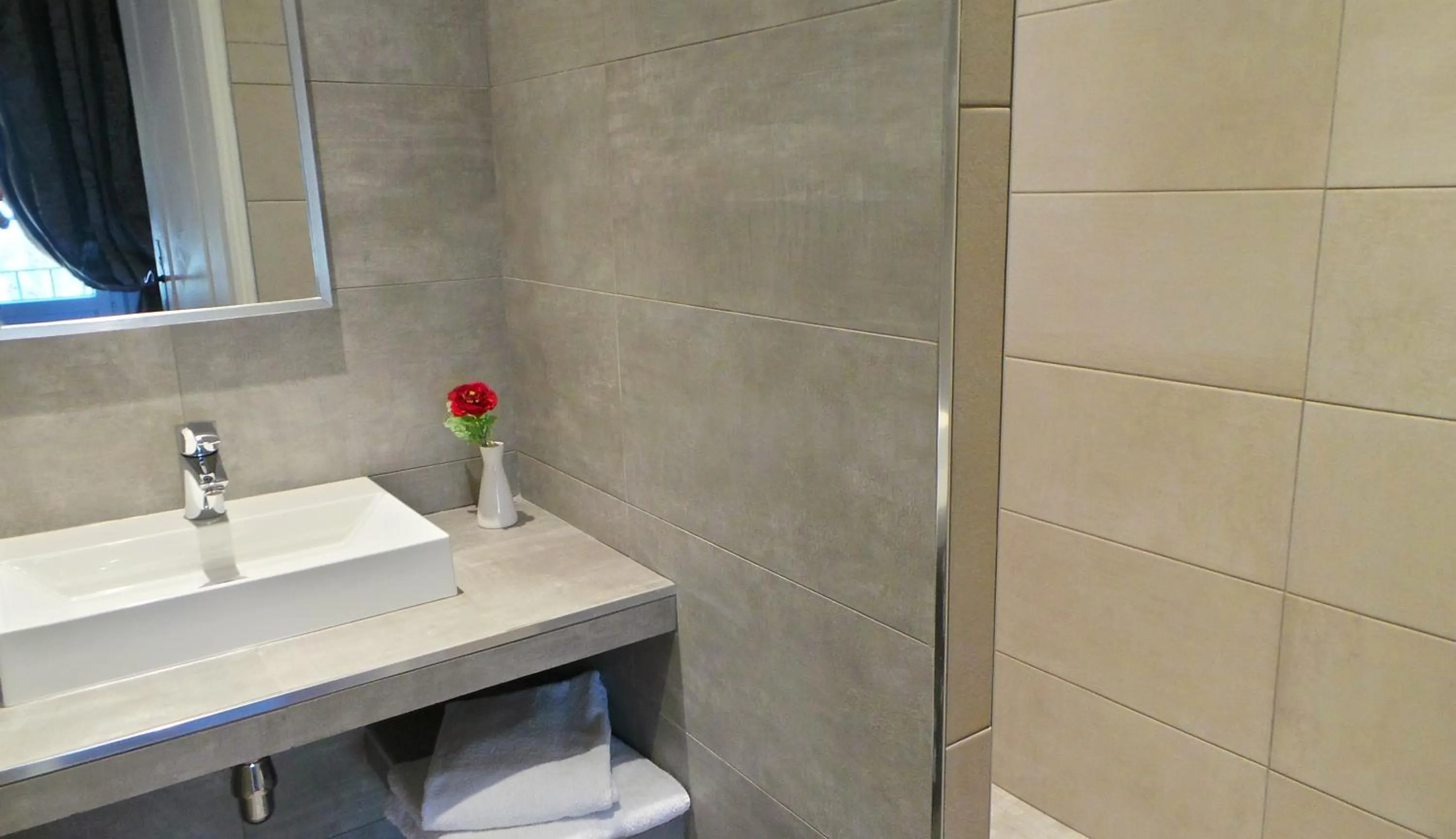 Shower in Hotel Relais Du Postillon