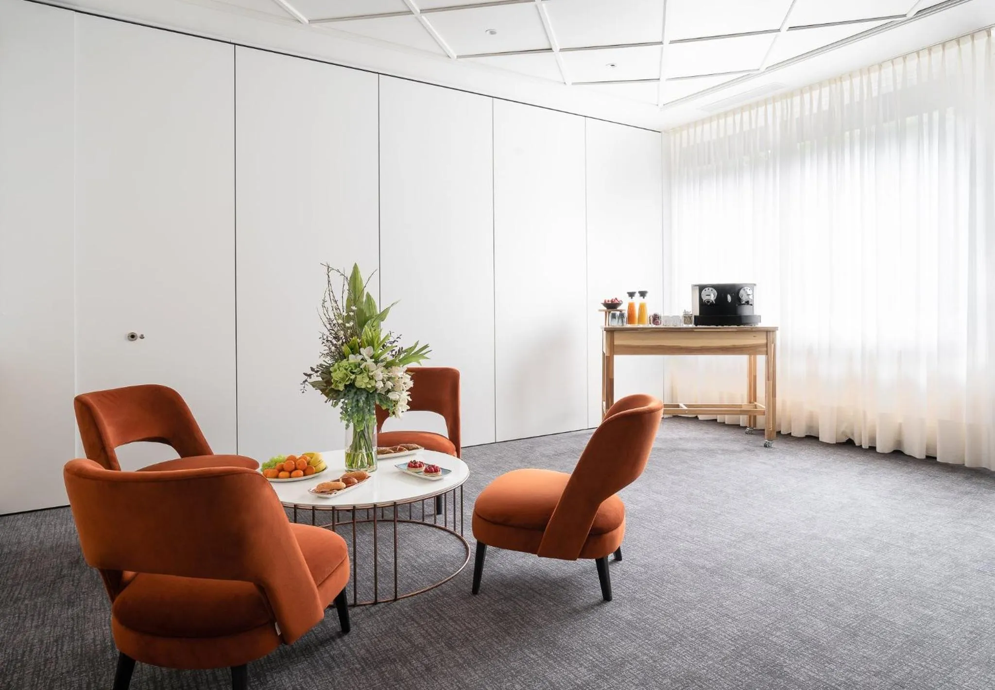 Meeting/conference room in Crowne Plaza Geneva by IHG
