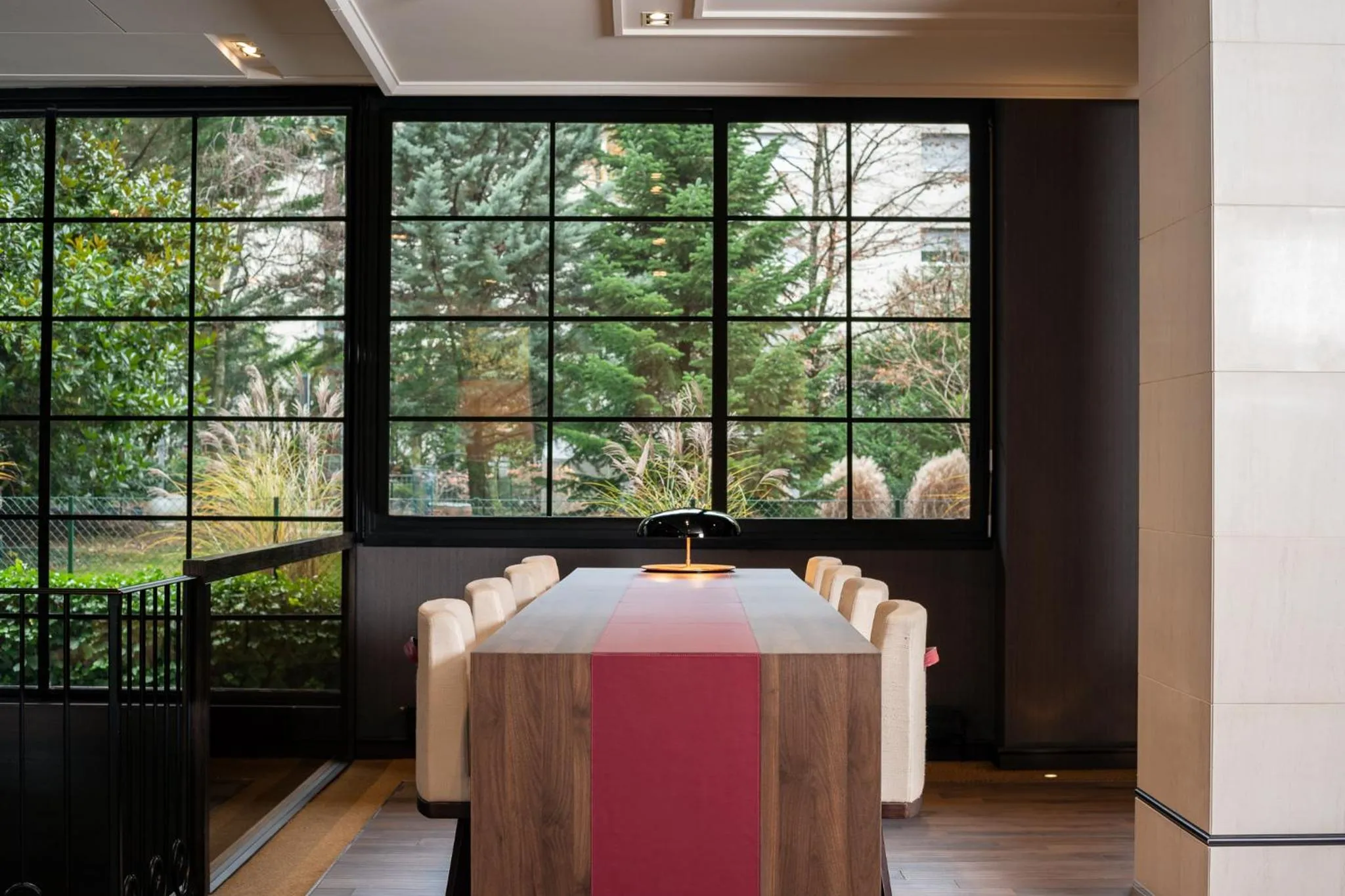 Lobby or reception in Crowne Plaza Geneva by IHG