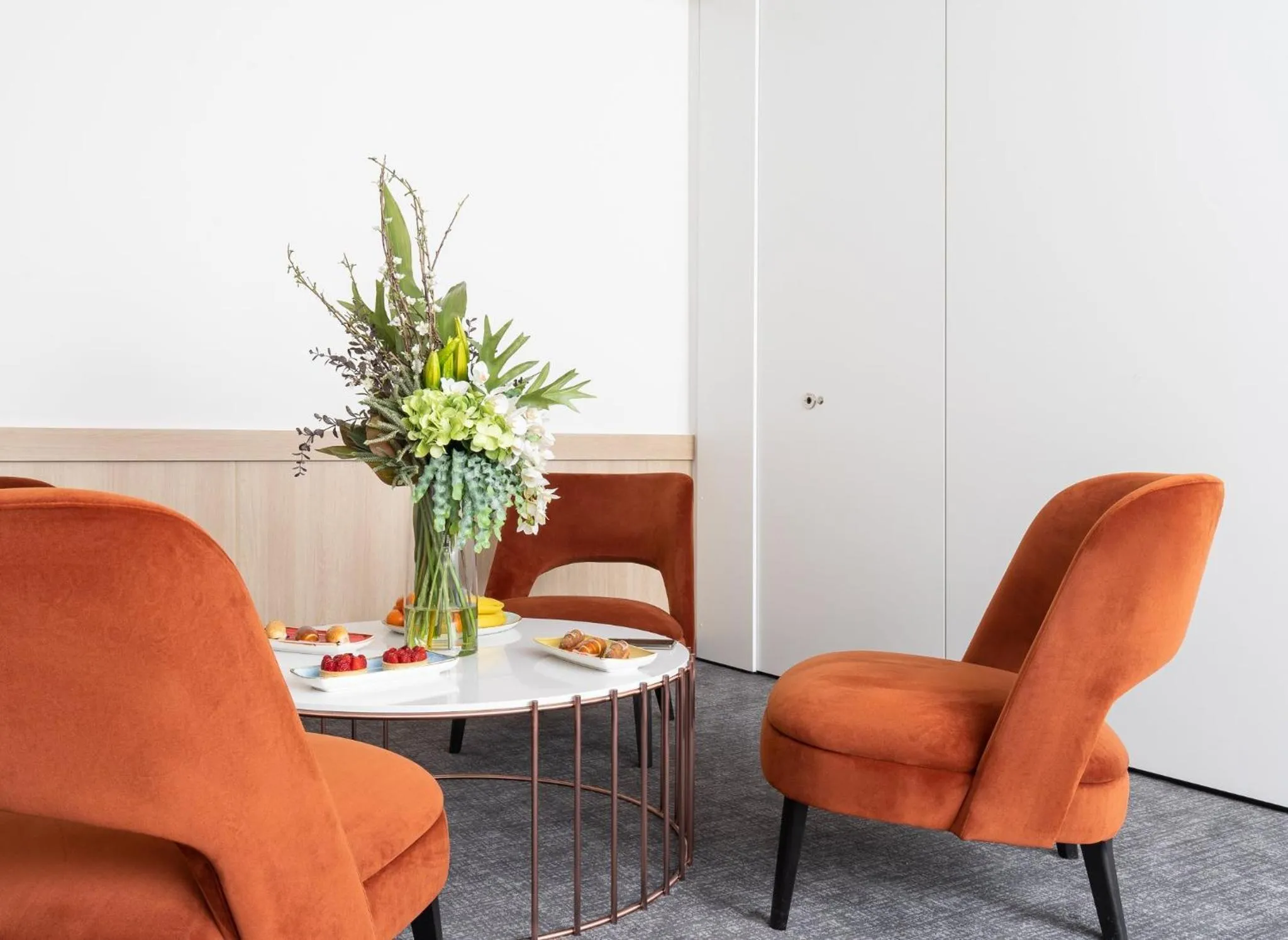 Meeting/conference room in Crowne Plaza Geneva by IHG