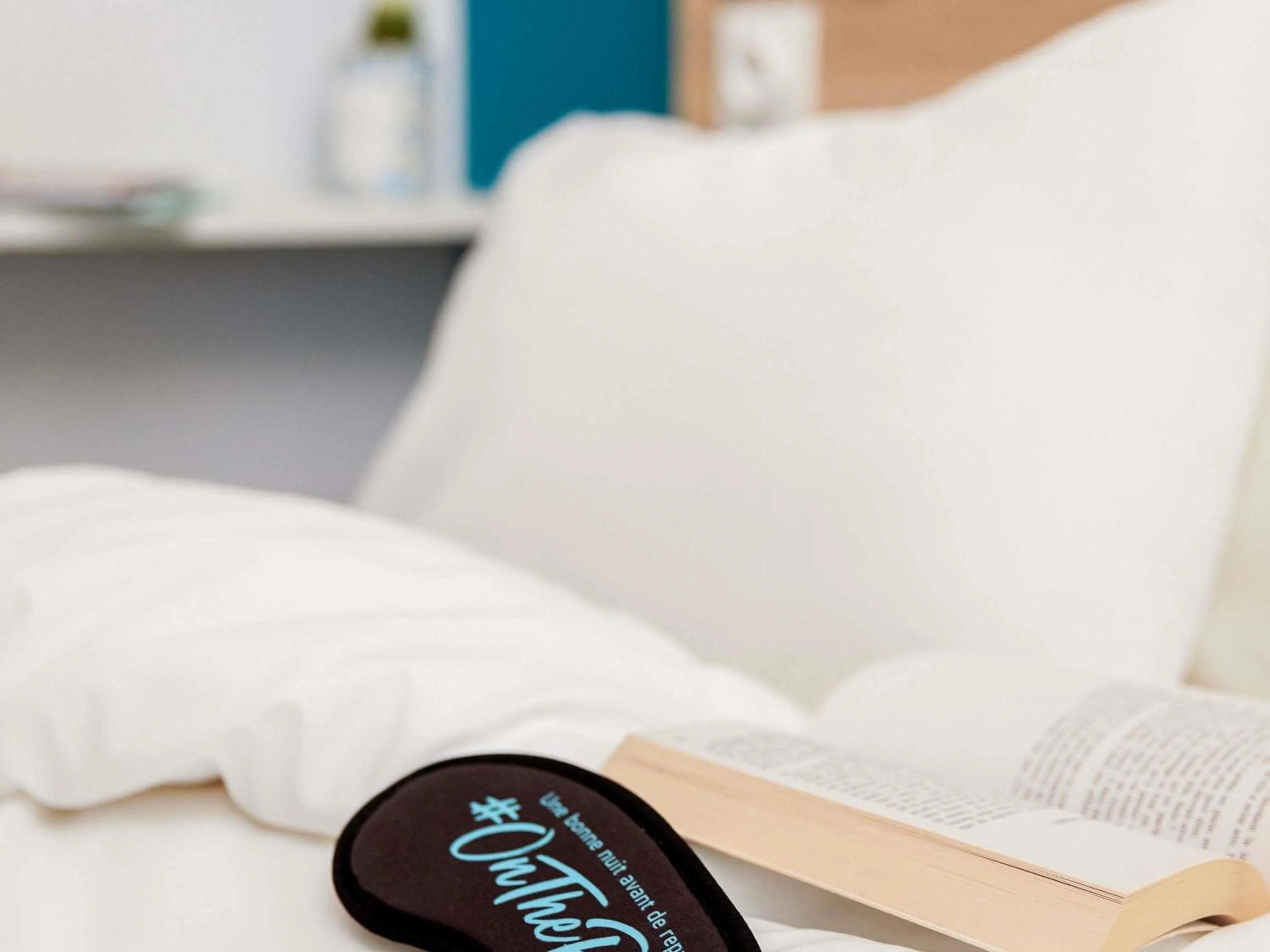 Bedroom, Bed in hotelF1 Villeneuve Loubet