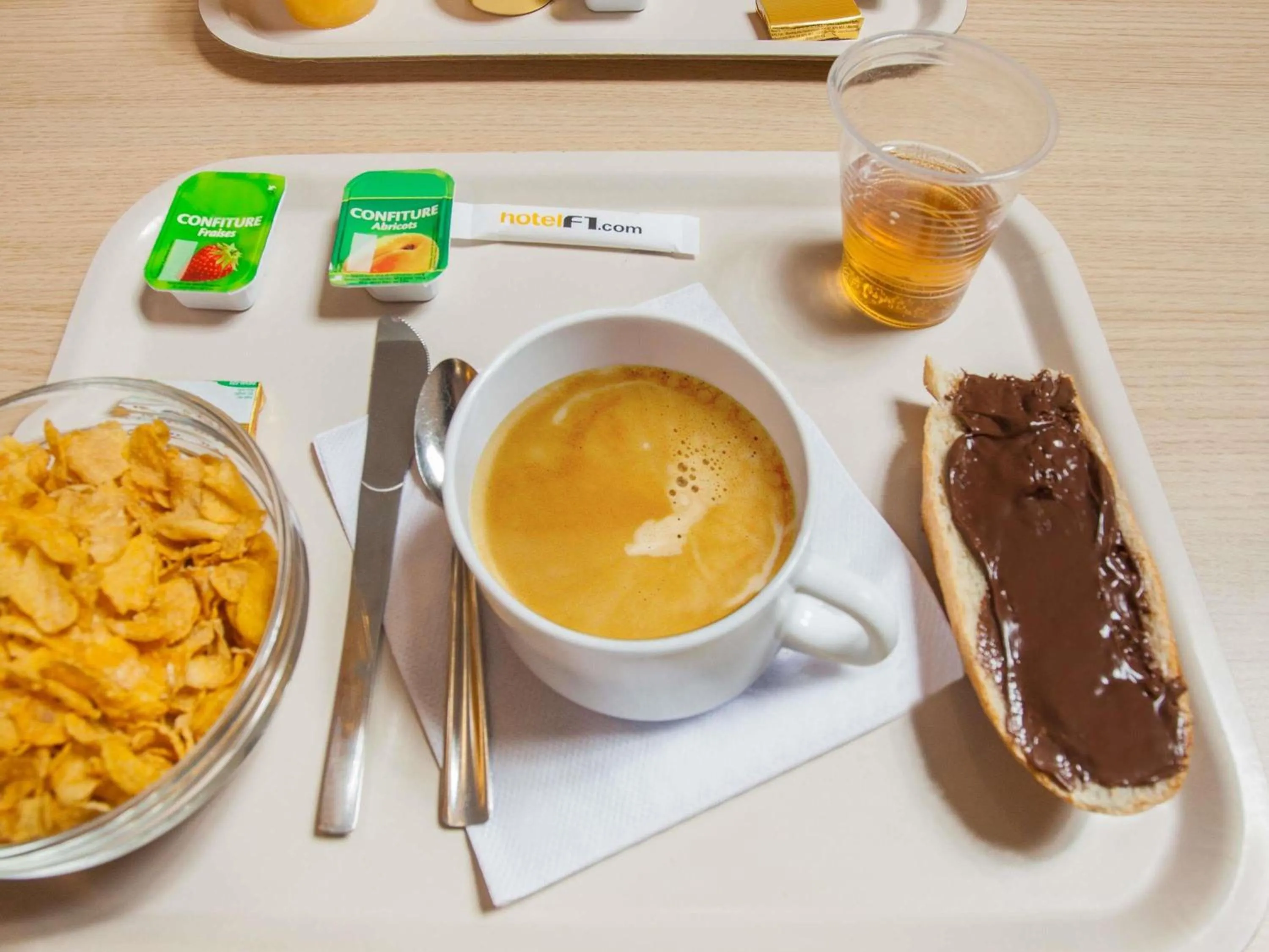 Breakfast in hotelF1 Villeneuve Loubet