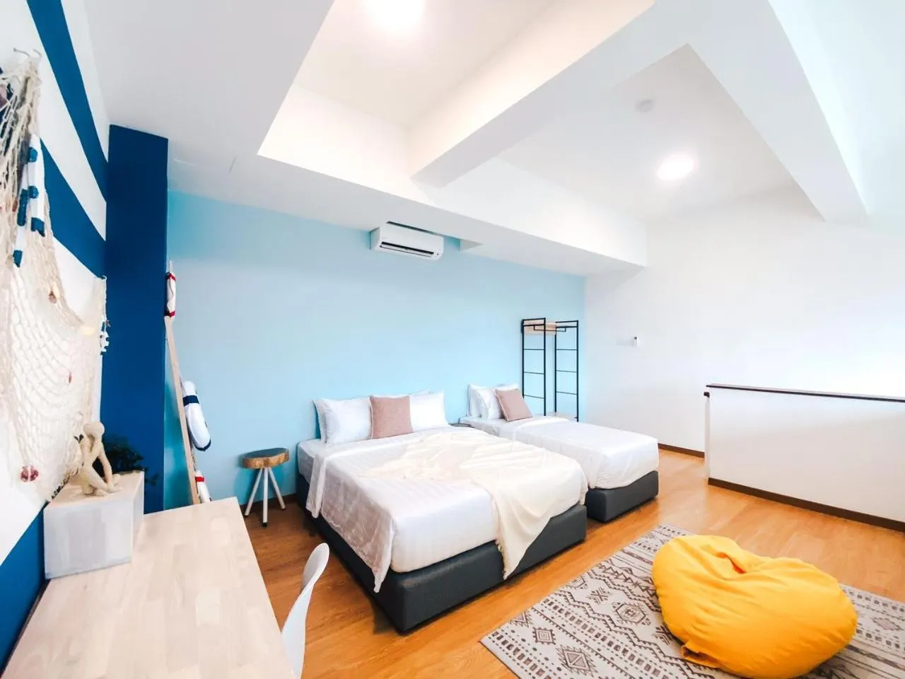 Bedroom, Bed in Kuantan Imperium by Glex