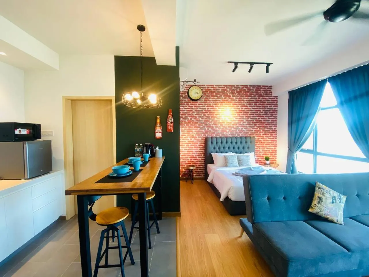 Bedroom, Bed in Kuantan Imperium by Glex