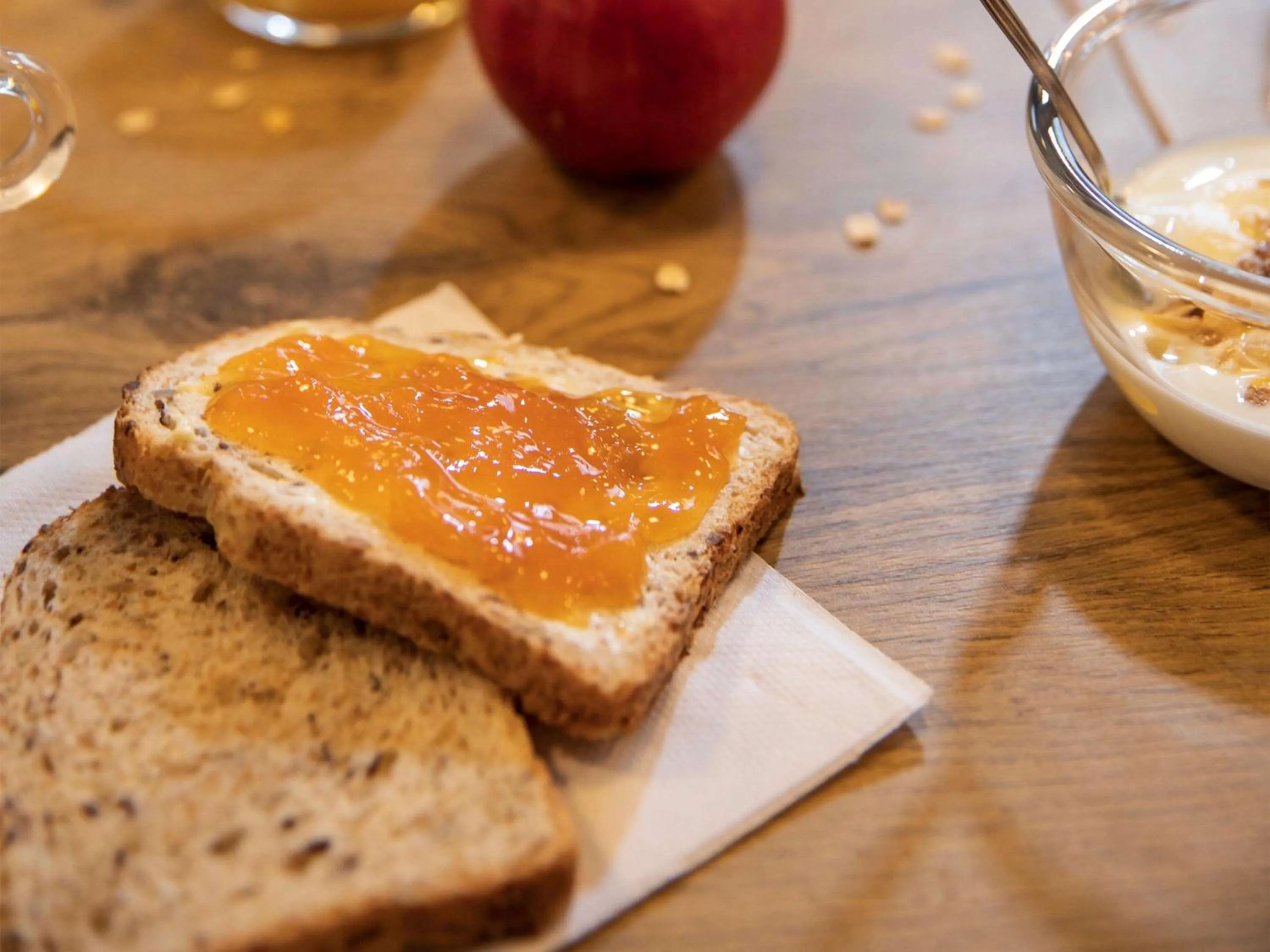 Restaurant/places to eat in hotelF1 Toulouse Aéroport