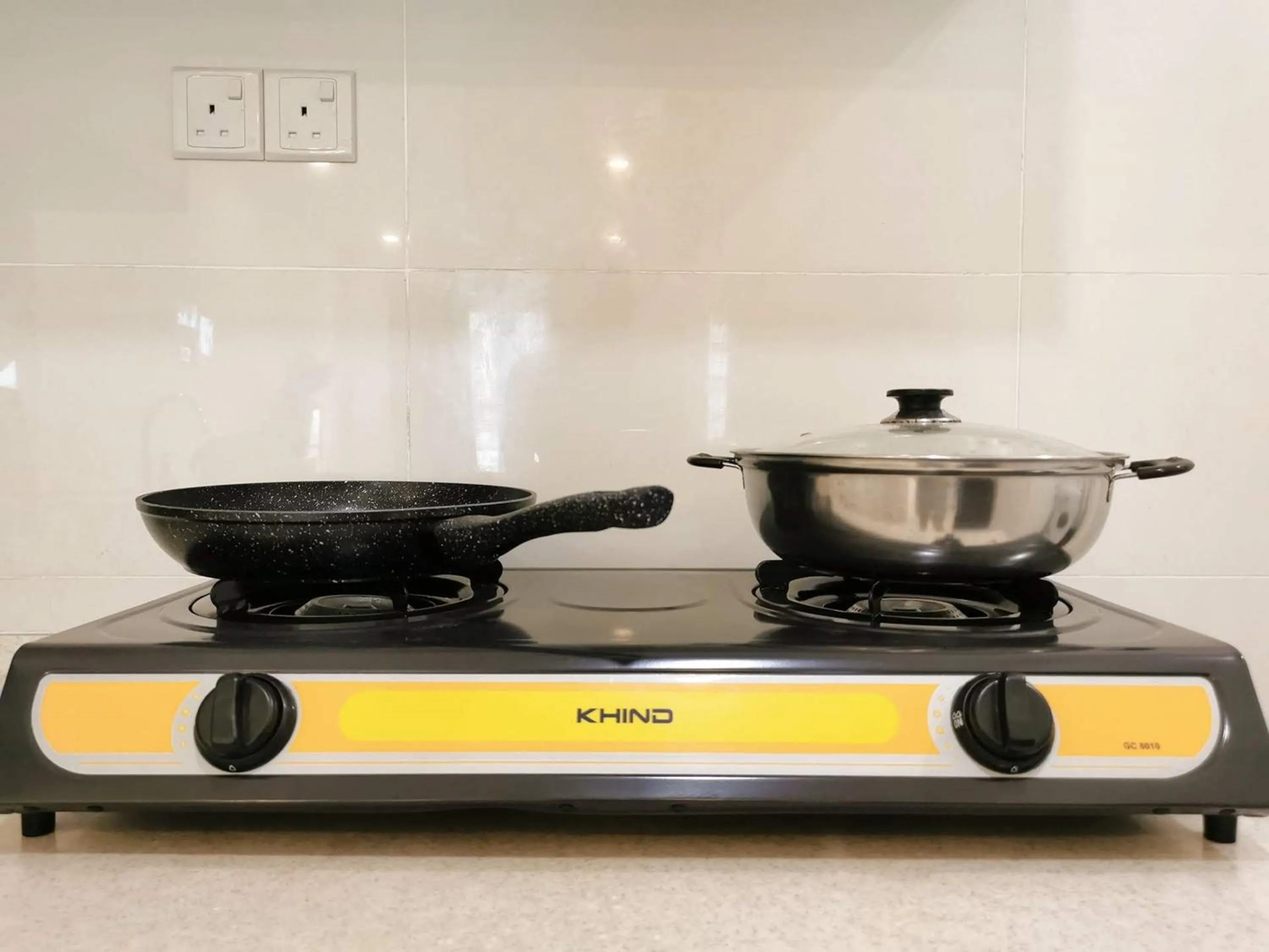 Kitchen or kitchenette in Skypod Residence Puchong