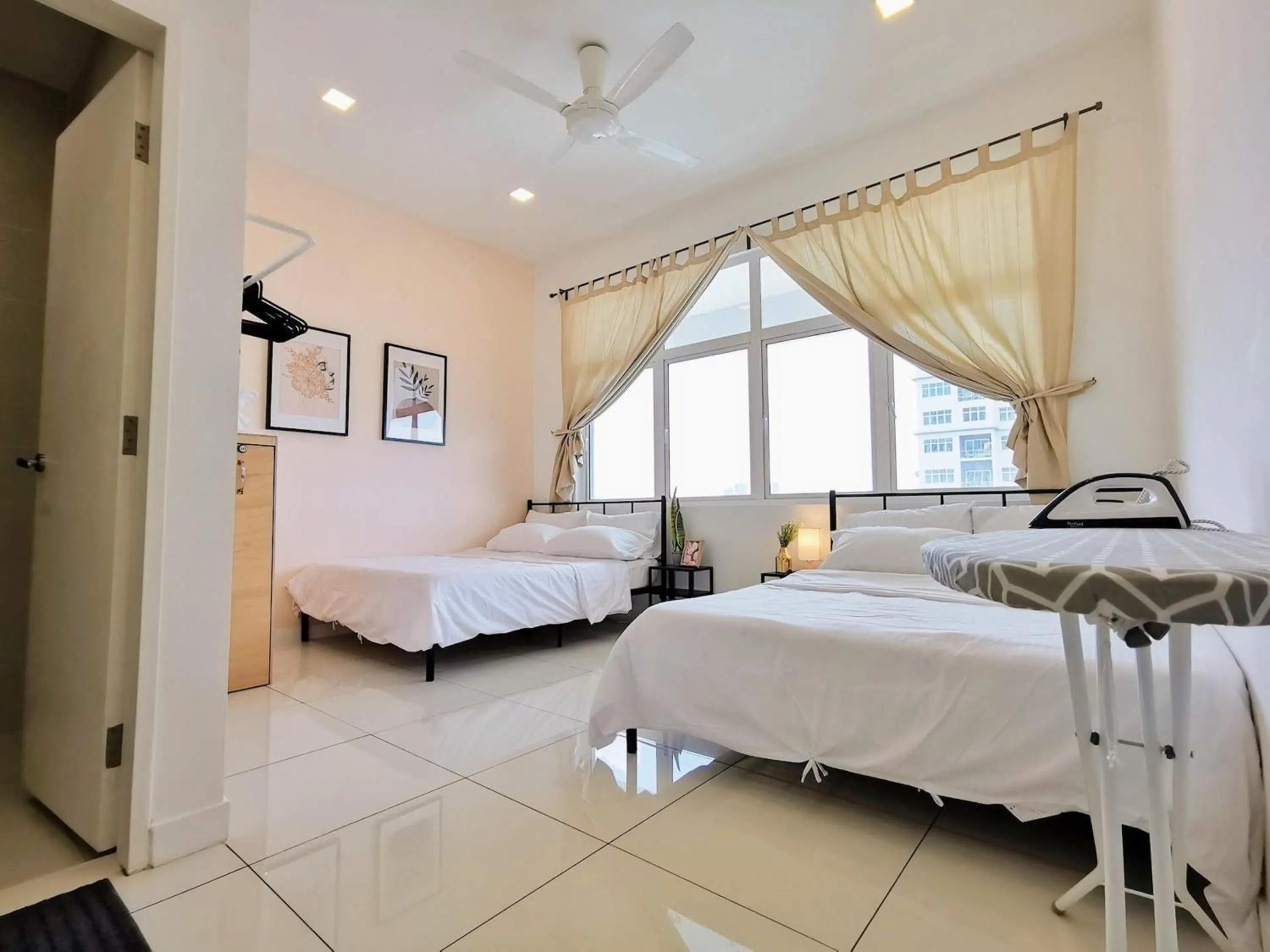 Bedroom, Bed in Skypod Residence Puchong