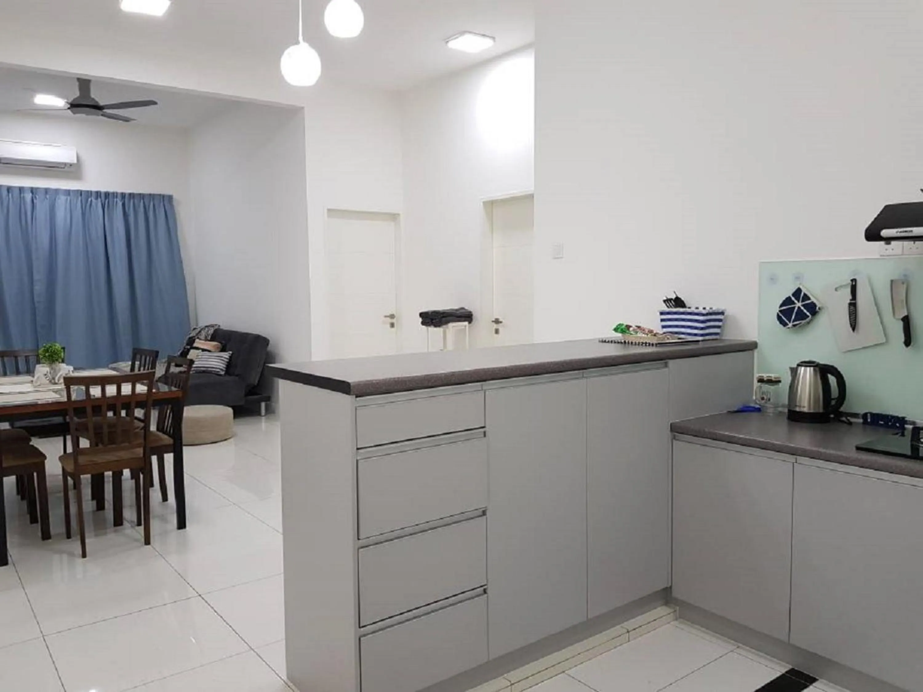 Kitchen or kitchenette in Skypod Residence Puchong