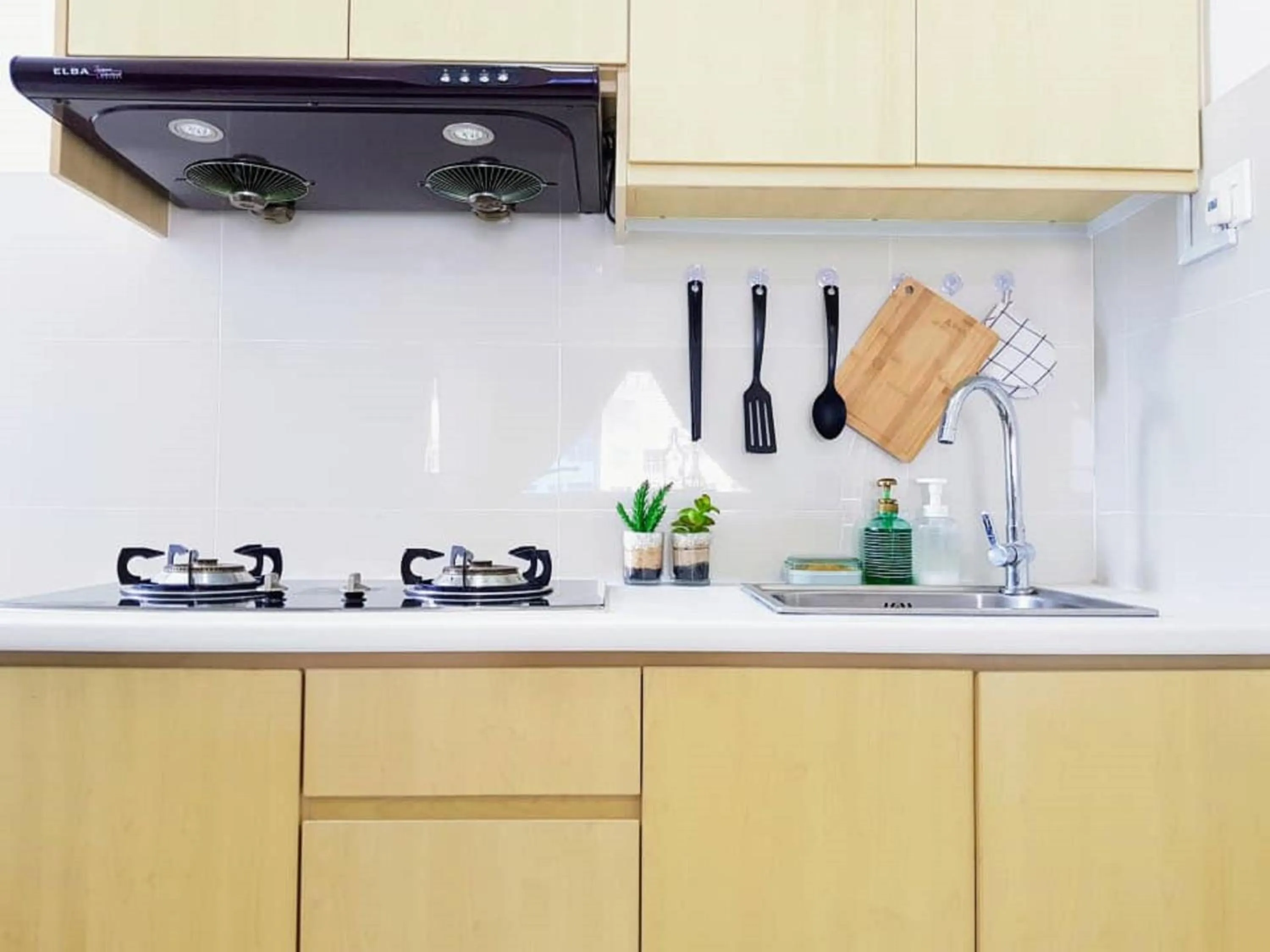 Kitchen or kitchenette in Skypod Residence Puchong