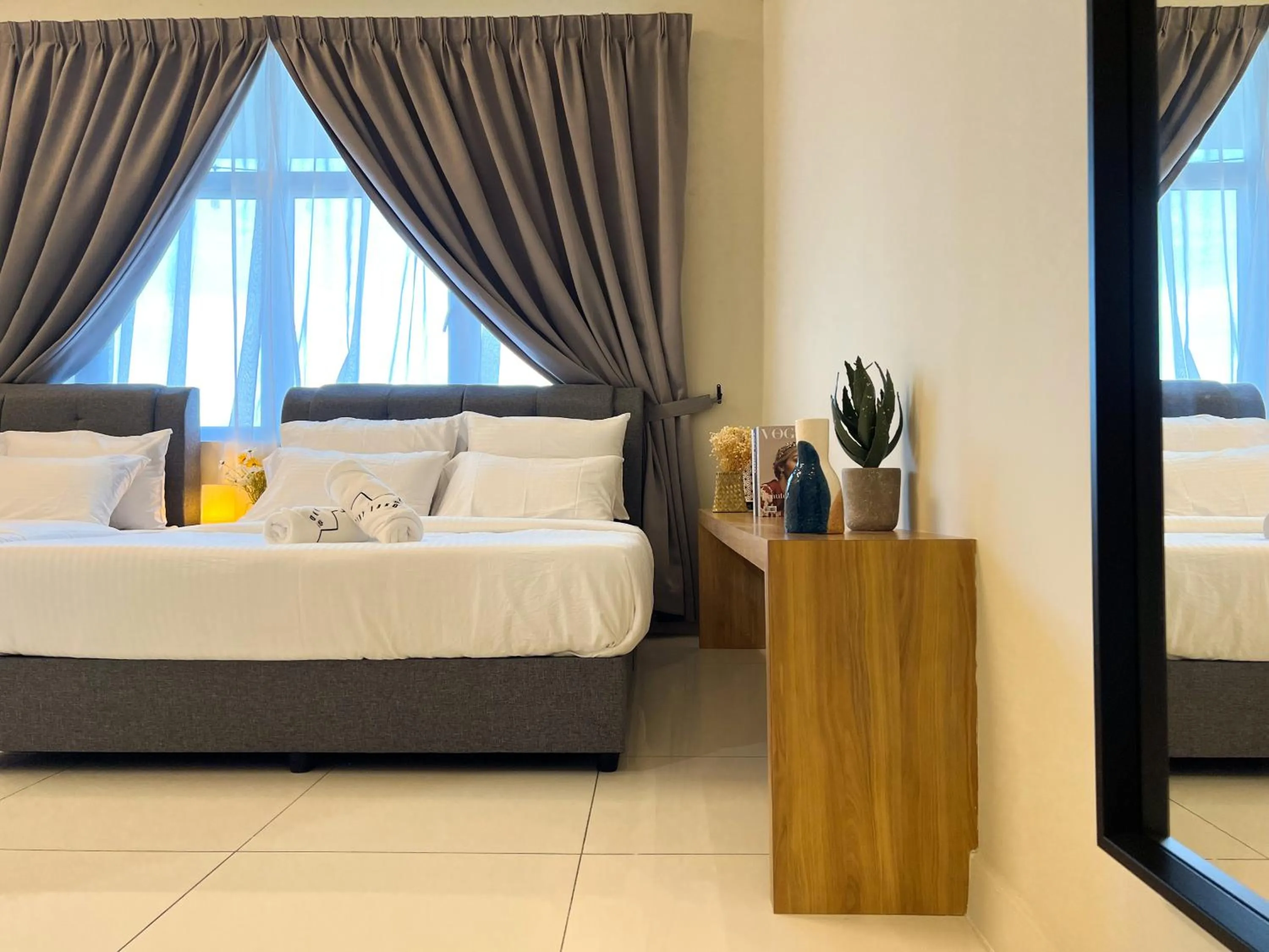 Bedroom, Bed in Skypod Residence Puchong