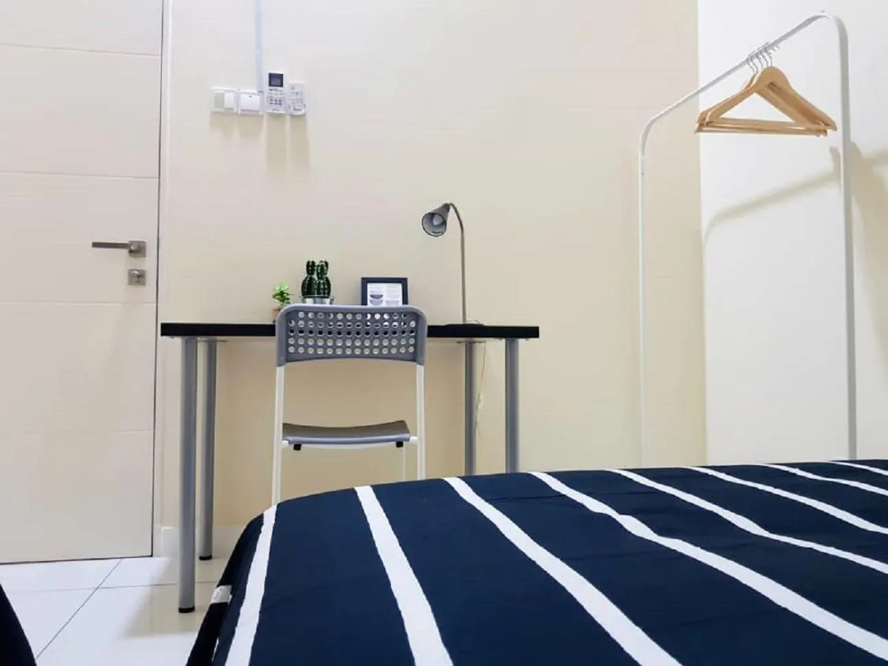 Bedroom, Bed in Skypod Residence Puchong